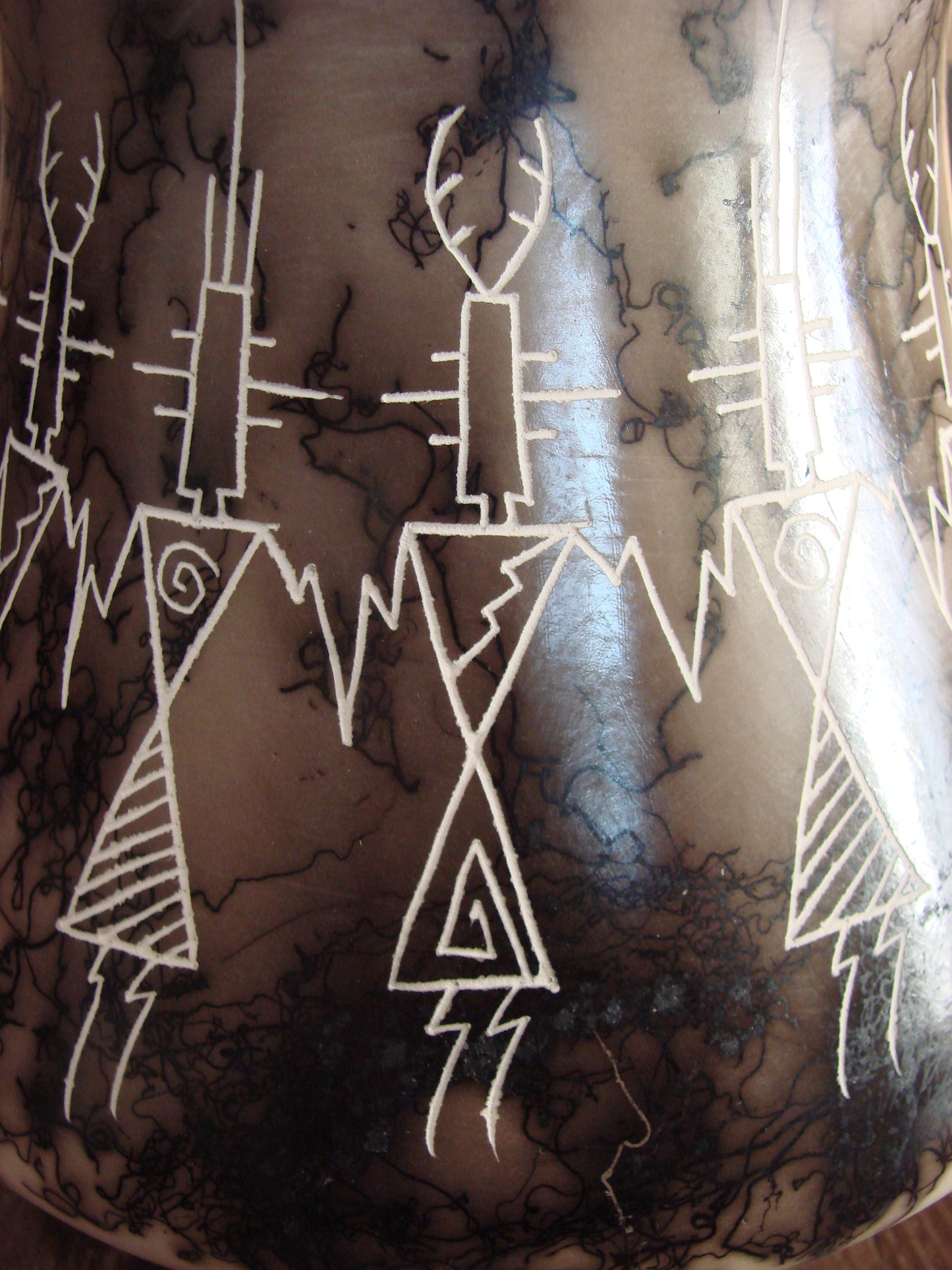 Native American Acoma Hand Etched Horse Hair Pottery by Yellow Corn