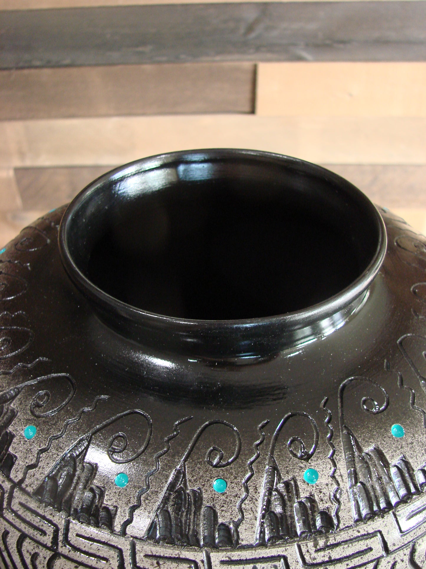 Native American Hand Etched Pottery Signed by Dewayne & Eskeets