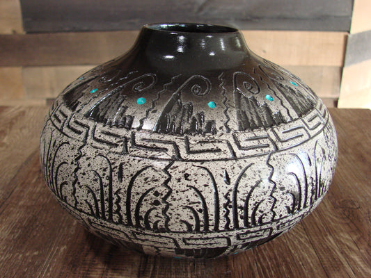Native American Hand Etched Pottery Signed by Dewayne & Eskeets
