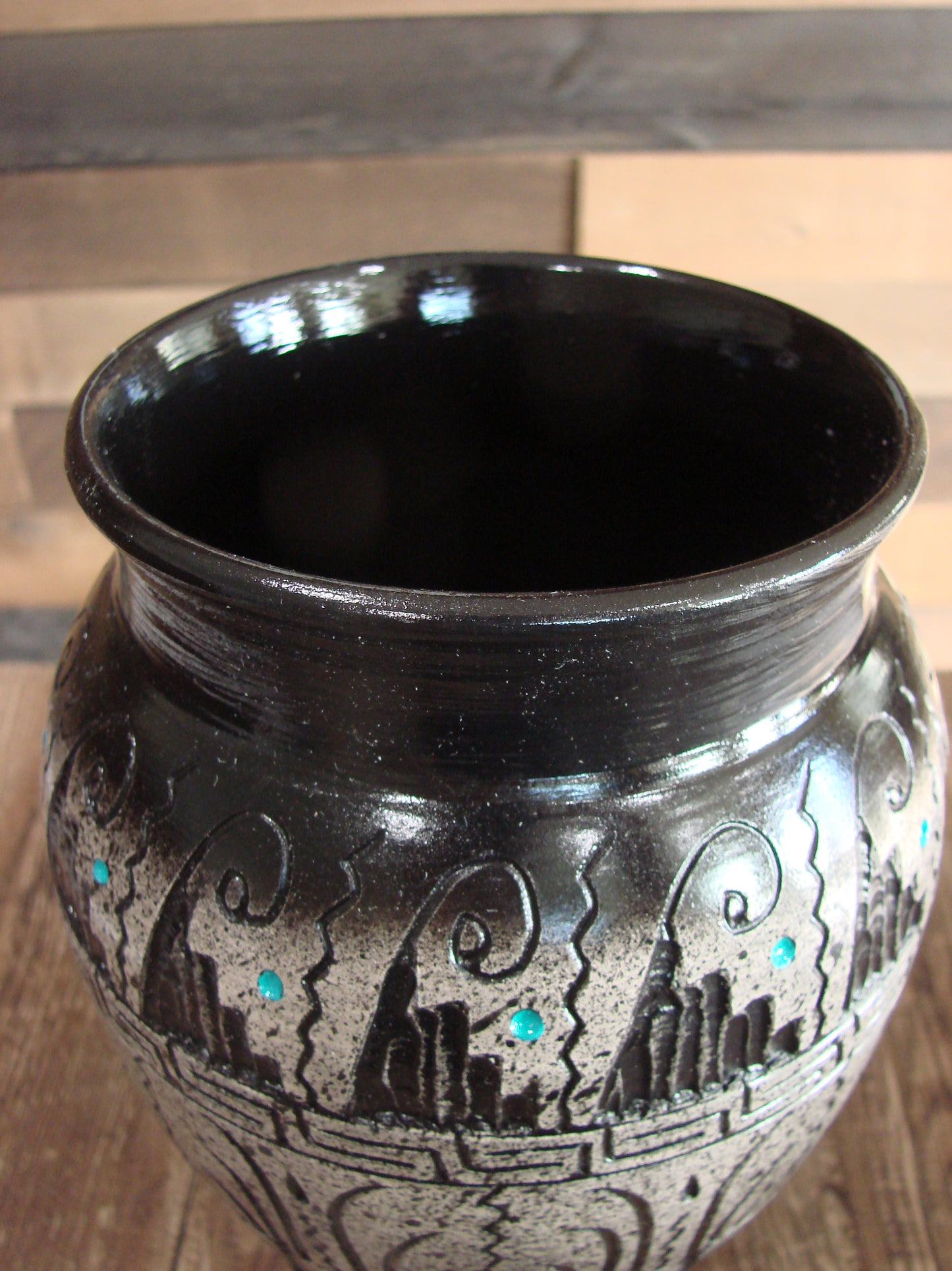 Native American Hand Etched Pottery Signed by Dewayne & Eskeets