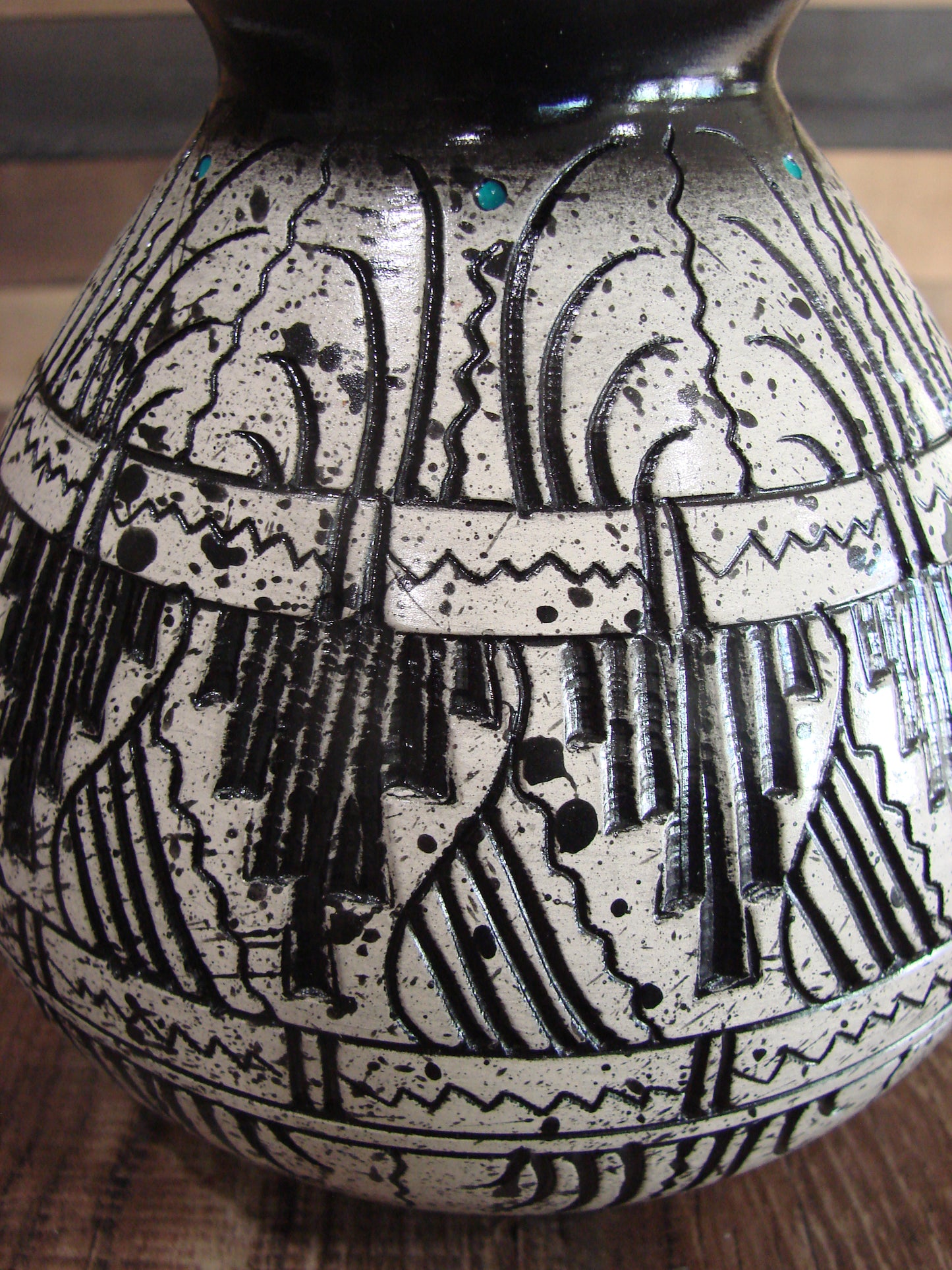 Native American Hand Etched Pottery Signed by Dewayne & Eskeets
