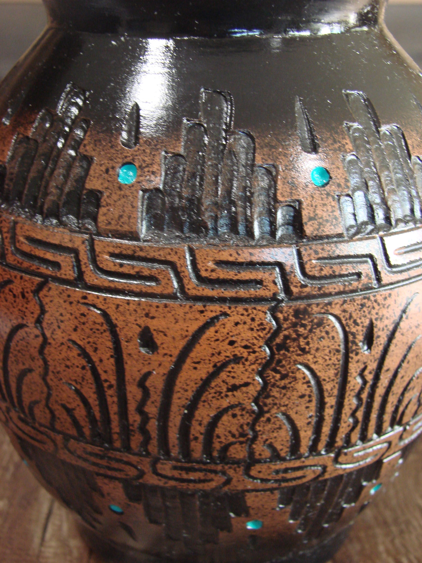 Native American Hand Etched Pottery Signed by Dewayne & Eskeets