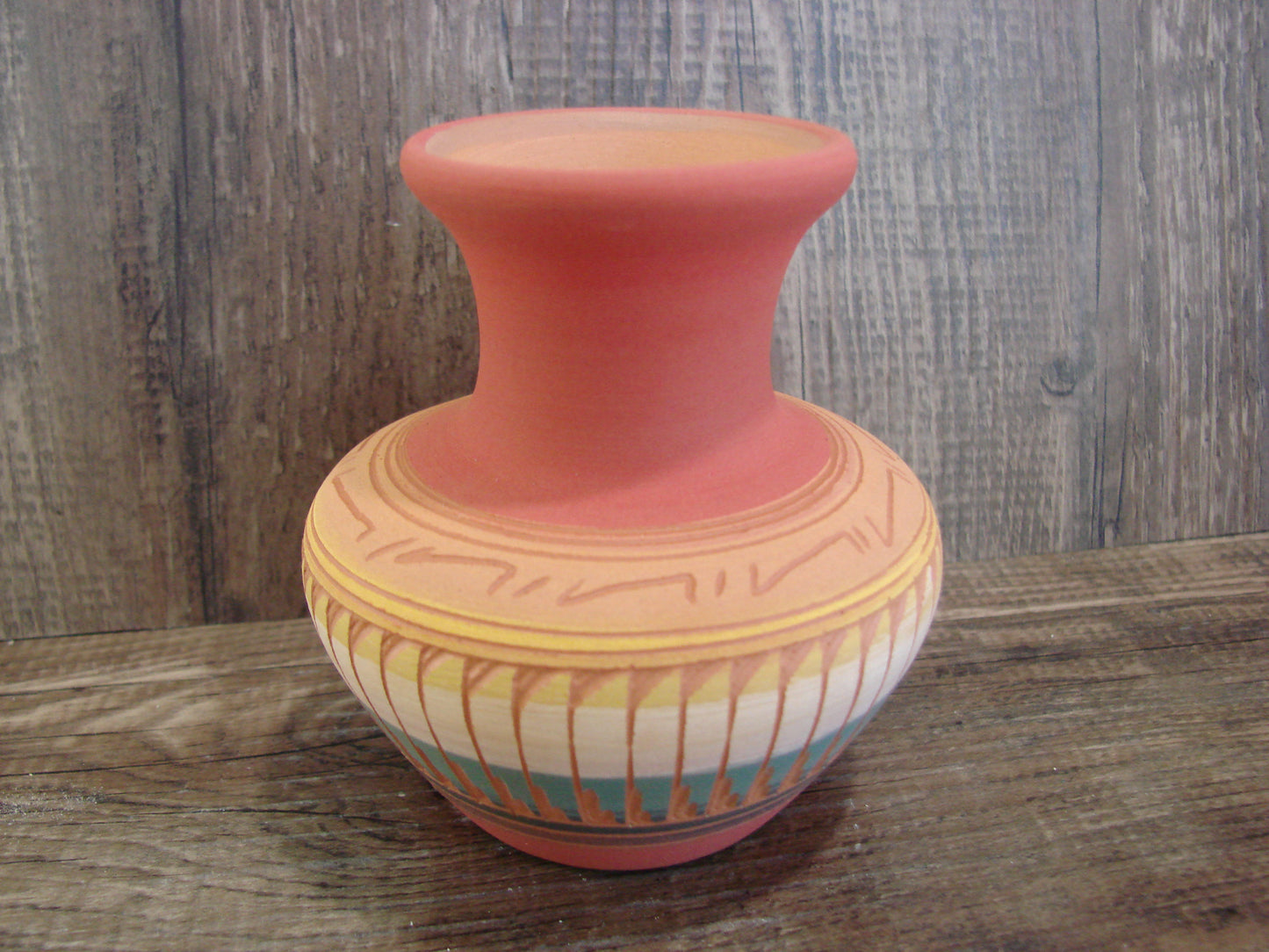 Small Native American Navajo Hand Etched & Hand Painted Pottery - Charlie