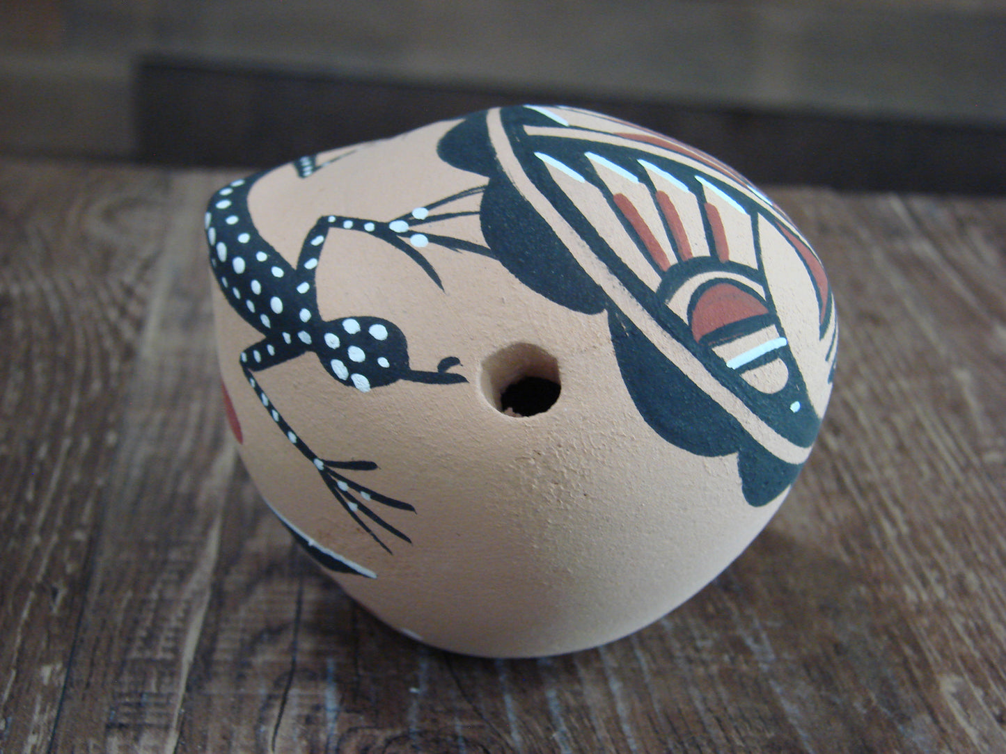 Native American Jemez Indian Handmade Clay Lizard Seed Pot by Chinana