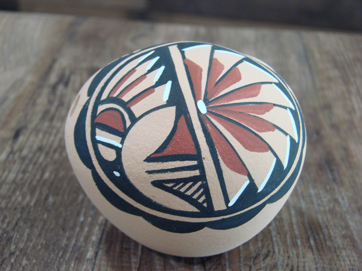 Native American Jemez Indian Handmade Clay Lizard Seed Pot by Chinana