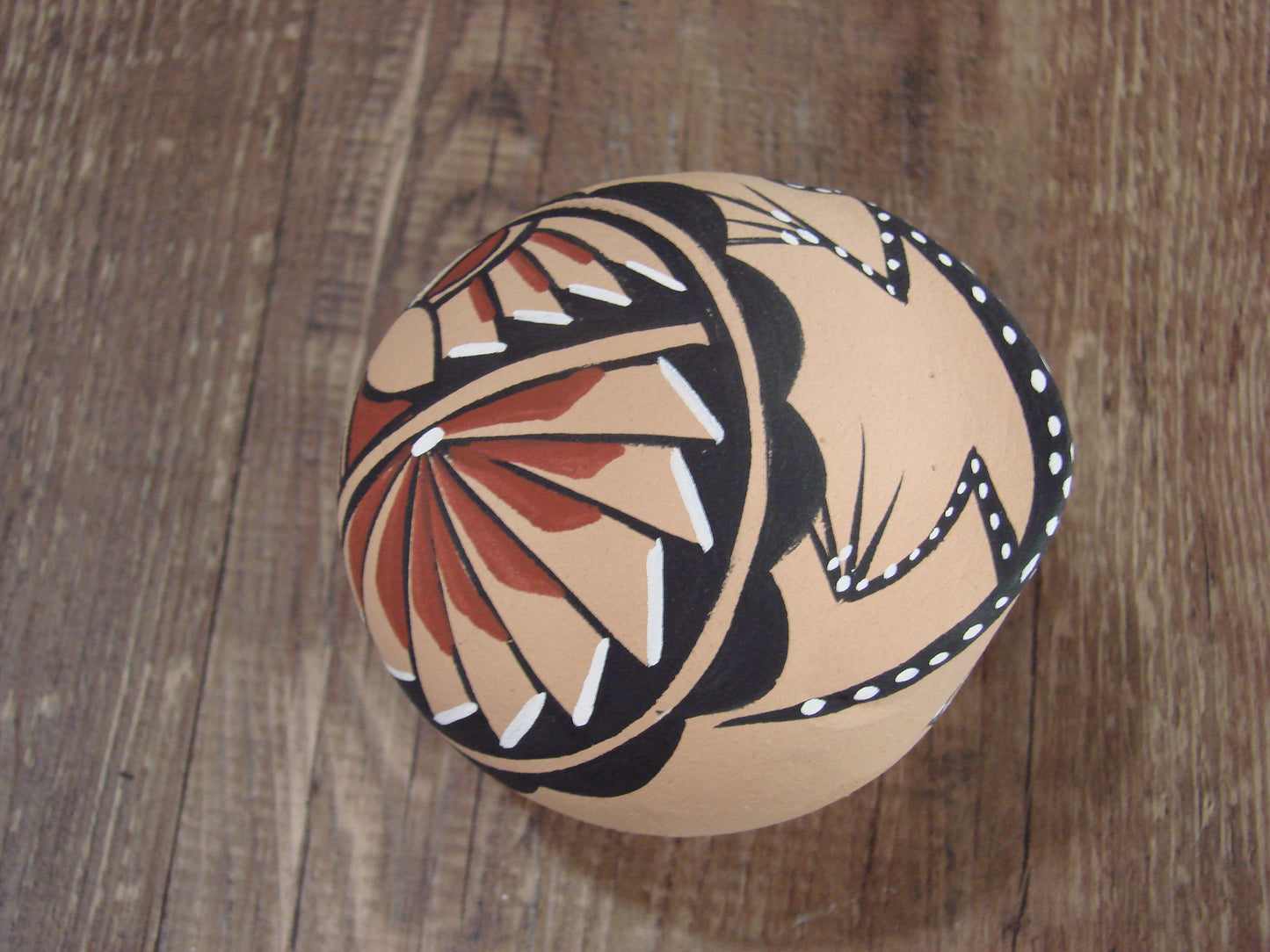 Native American Jemez Indian Handmade Clay Lizard Seed Pot by Chinana
