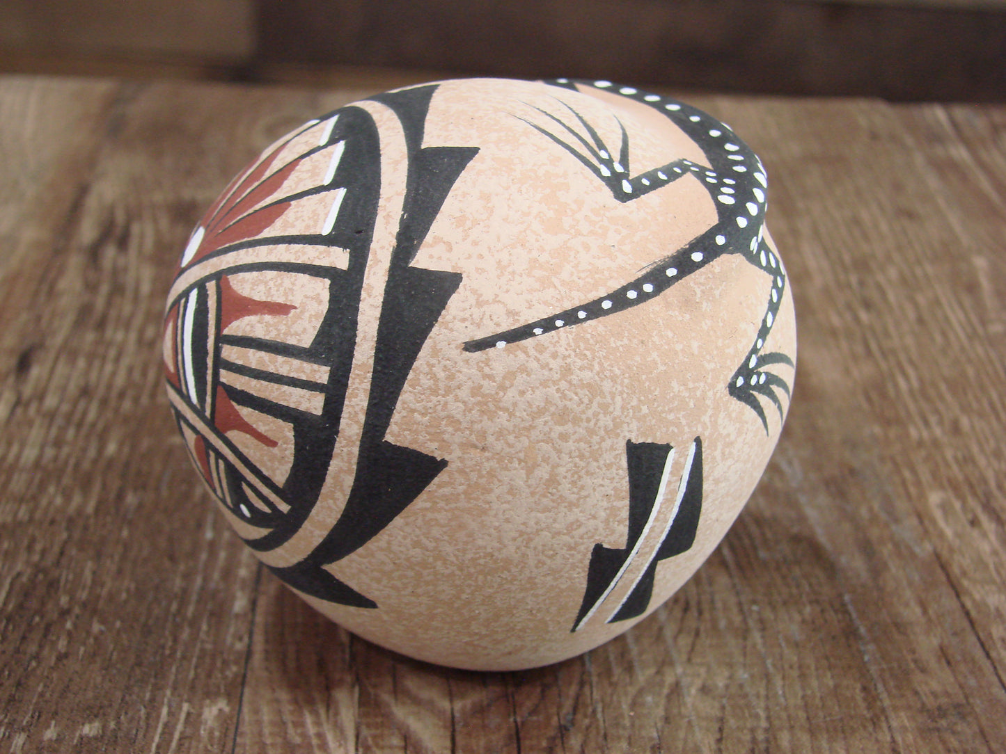 Native American Jemez Indian Handmade Clay Lizard Seed Pot by Chinana