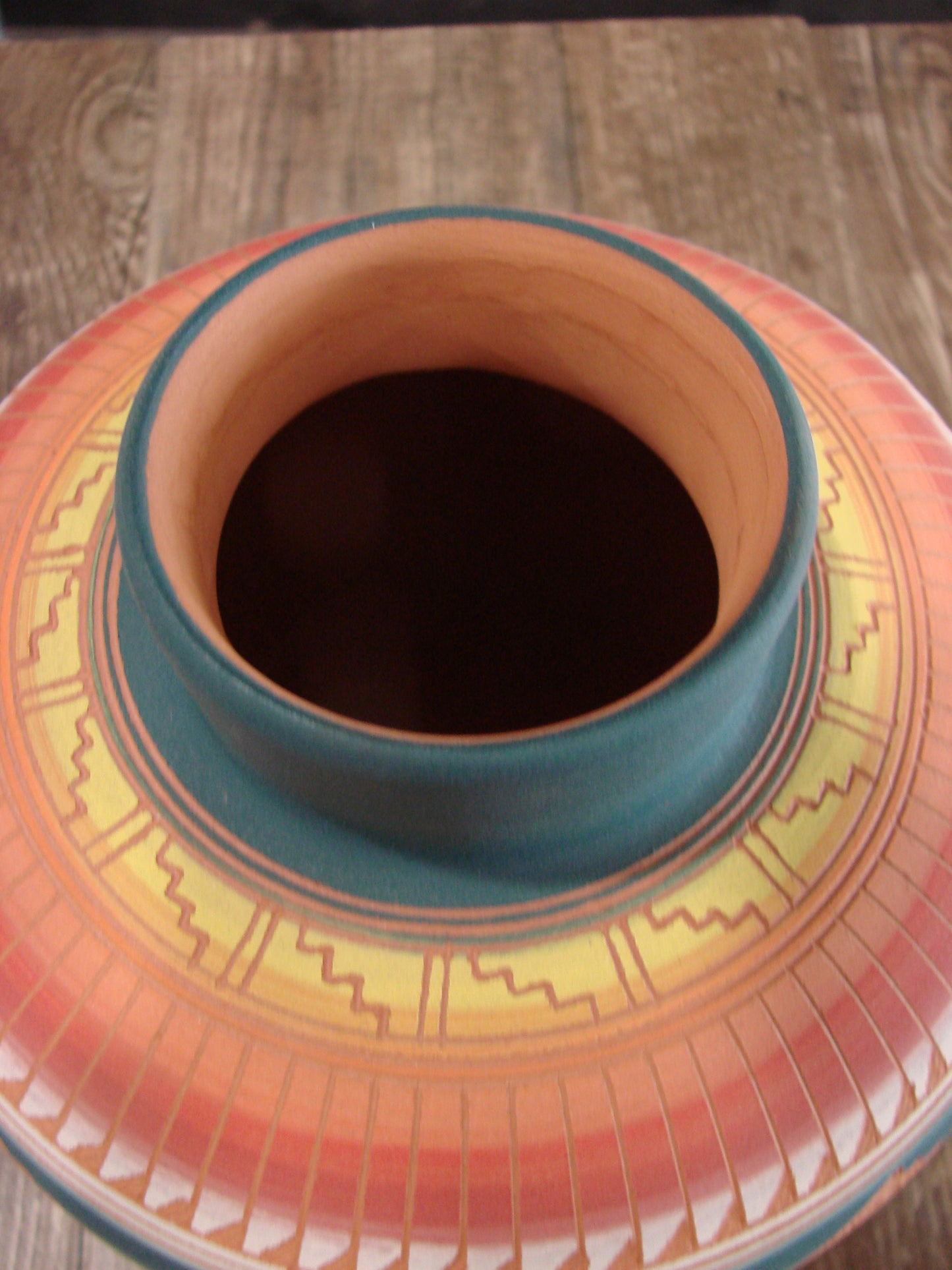 Native American Navajo Indian Hand Etched & Hand Painted Pottery - M. Charlie