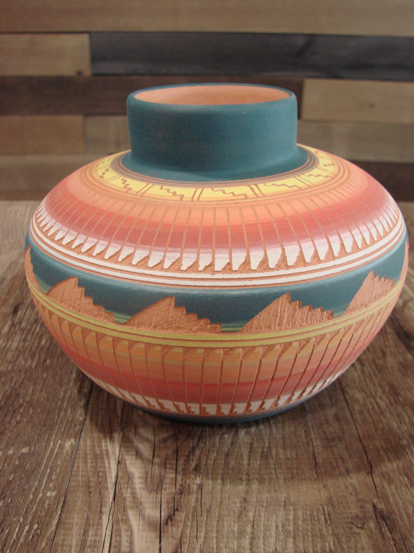 Native American Navajo Indian Hand Etched & Hand Painted Pottery - M. Charlie