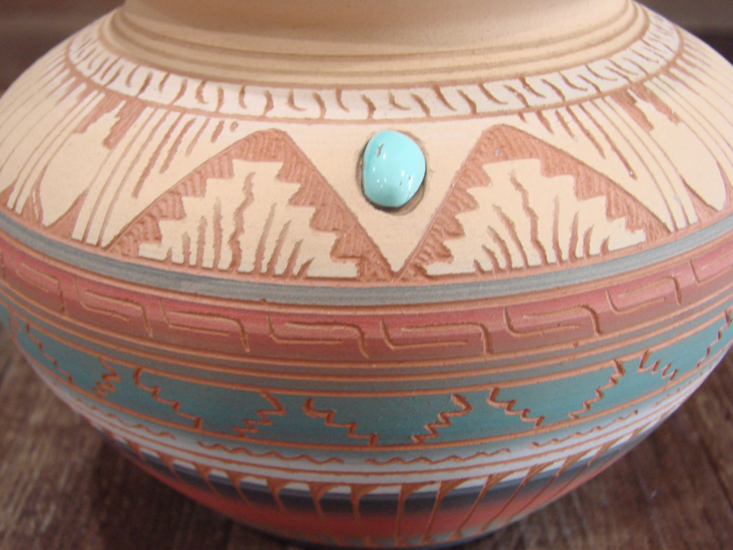 Native American Navajo Indian Hand Etched & Hand Painted Pottery - Valencia
