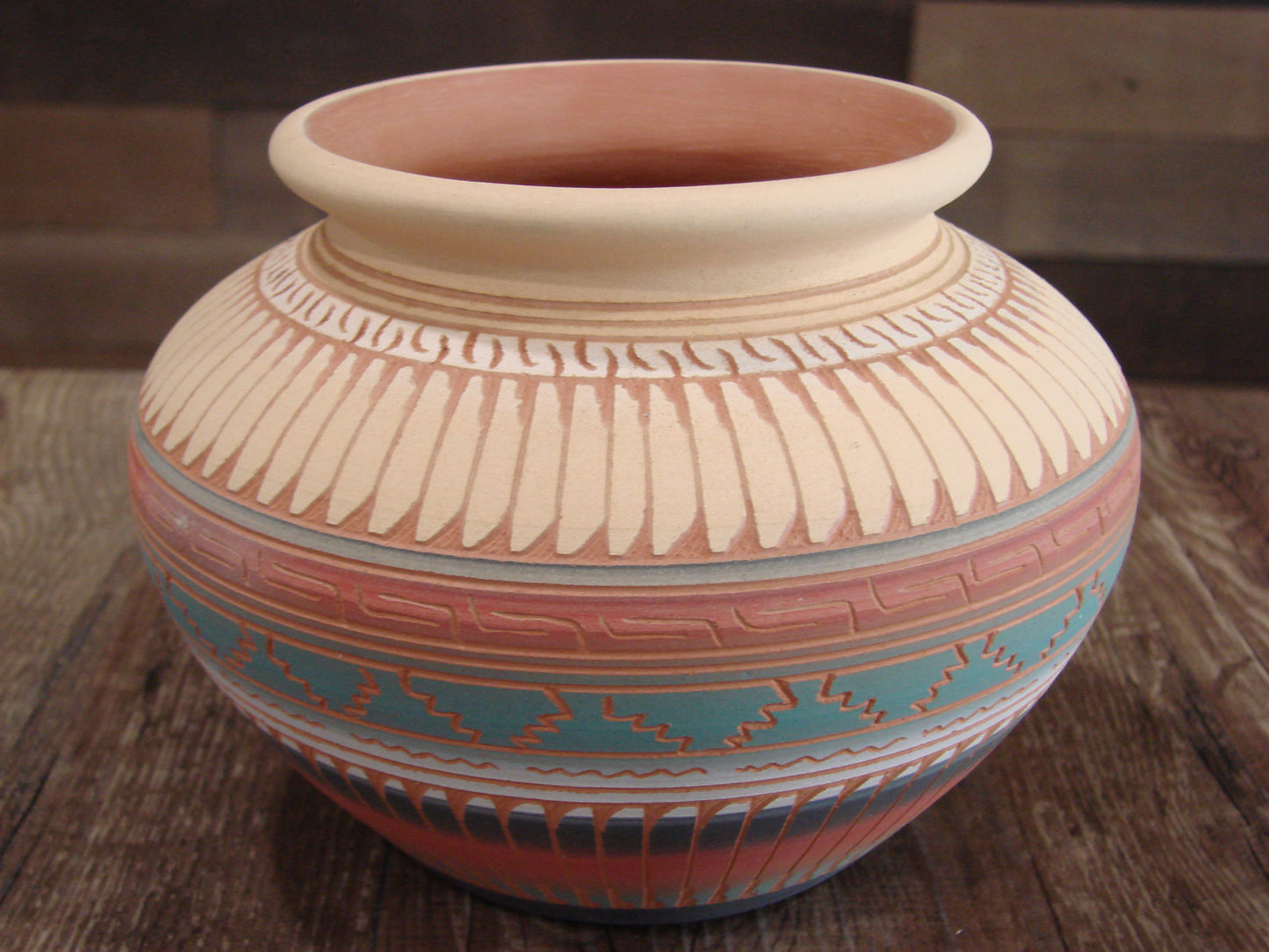Native American Navajo Indian Hand Etched & Hand Painted Pottery - Valencia