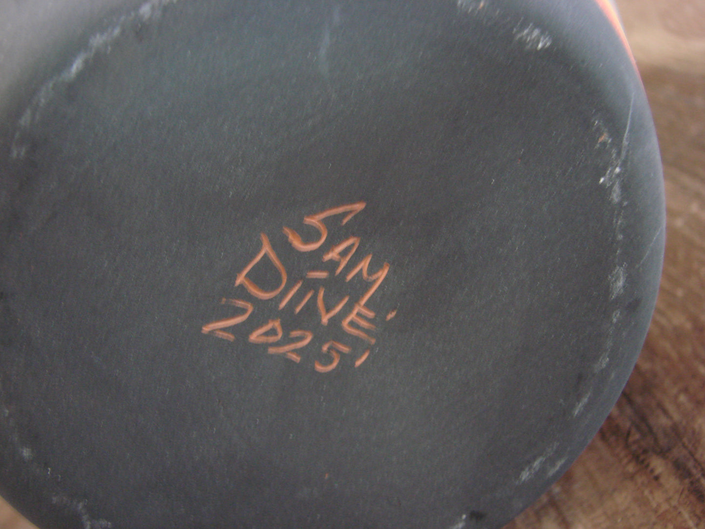 Native American Navajo Hand Etched & Hand Painted Pottery - SAM