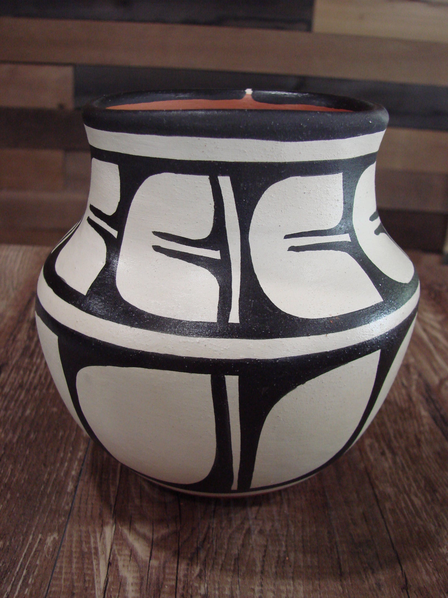 Native American Santo Domingo Kewa Handmade Clay Pottery by R & B