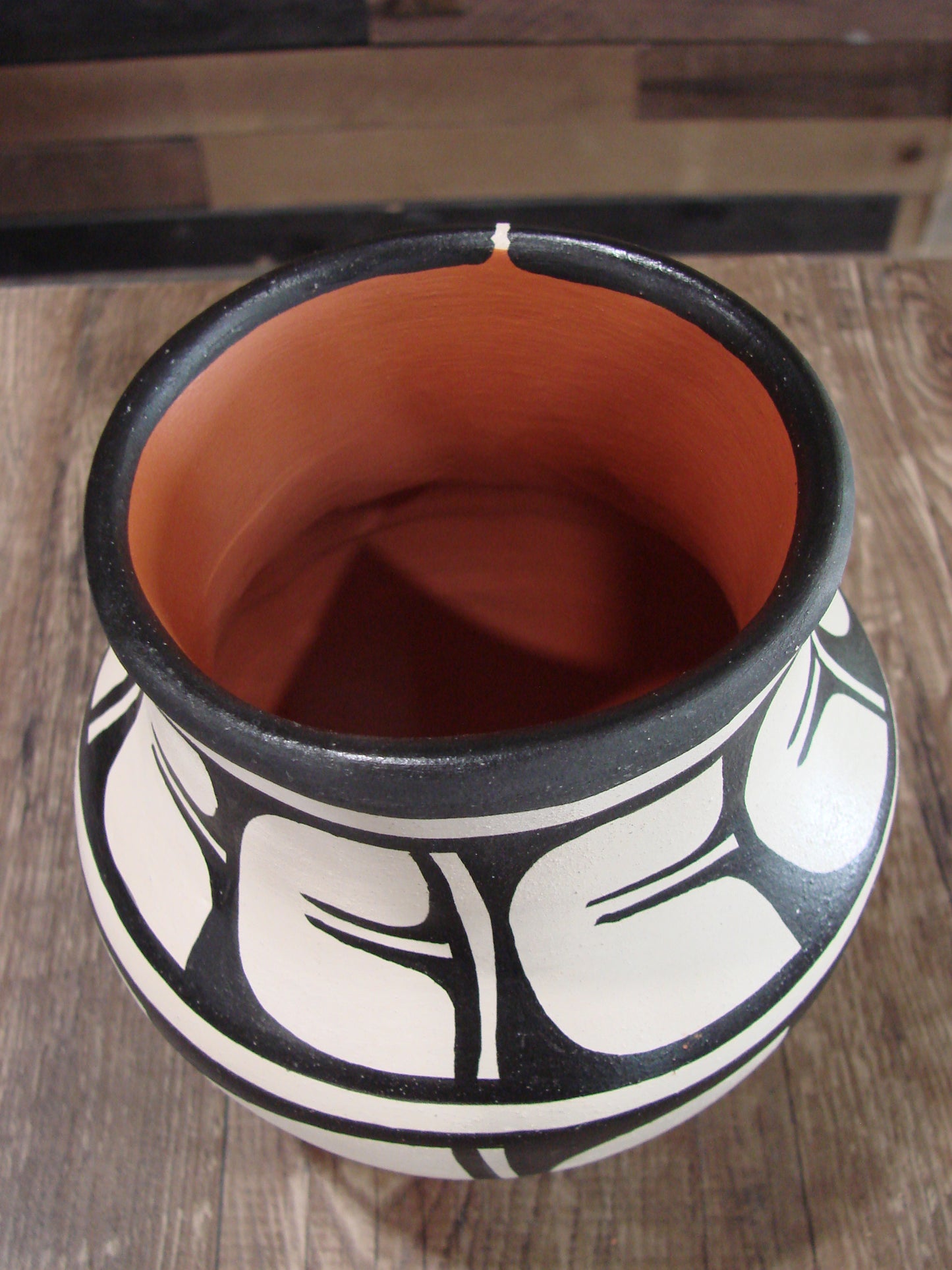 Native American Santo Domingo Kewa Handmade Clay Pottery by R & B