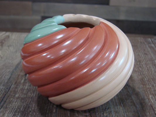 Native American Jemez Clay Hand Coiled Pottery Signed Yepa