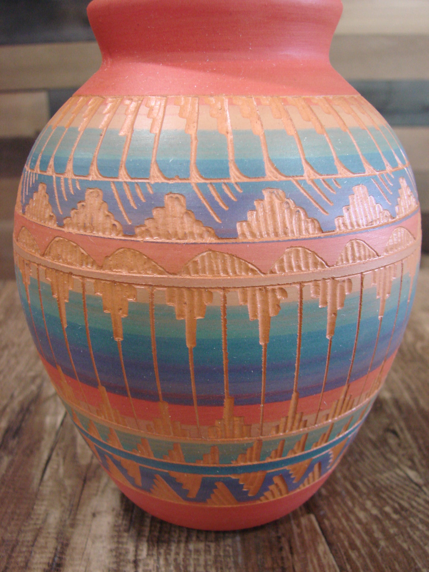 Native American Navajo Hand Etched & Hand Painted Pottery - EG
