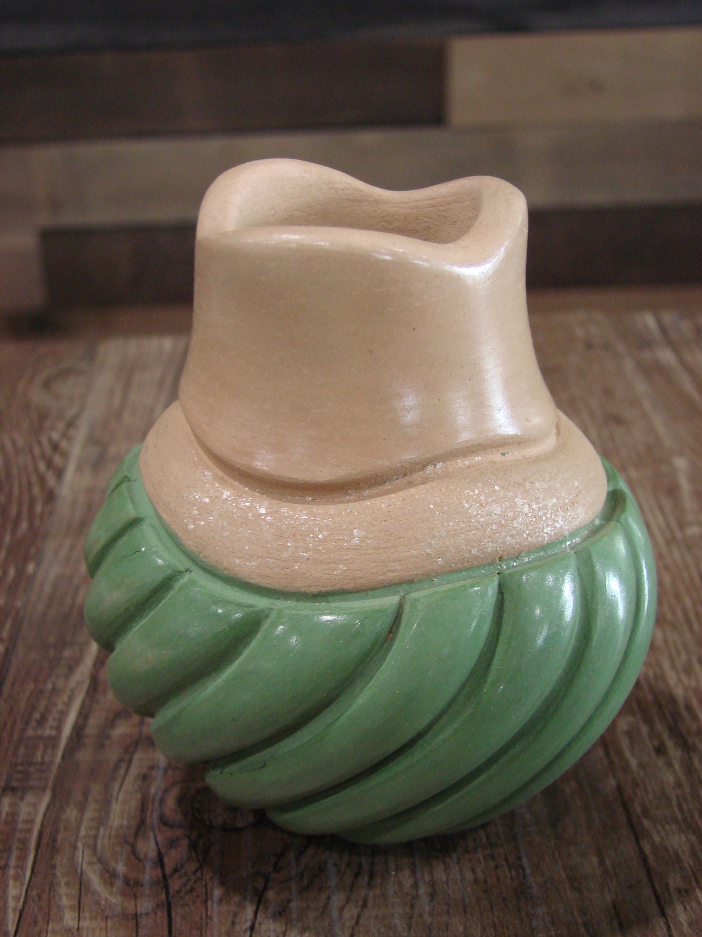 Native American Jemez Clay Hand Coiled Pottery Signed Yepa