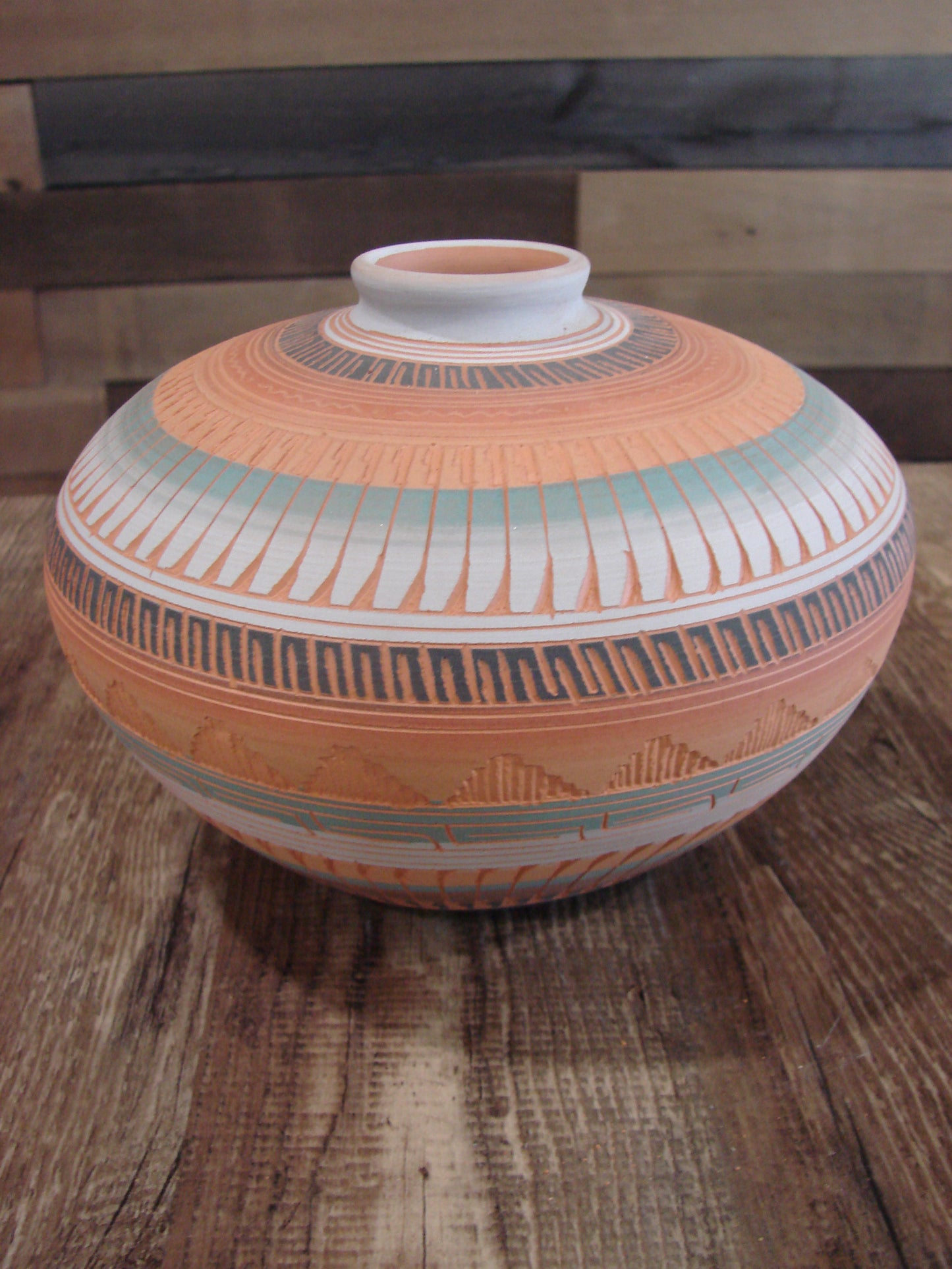 Native American Navajo Hand Etched & Hand Painted Pottery - Charlie