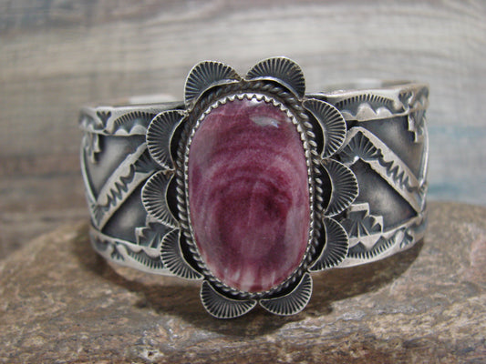 Navajo Indian Sterling Silver & Purple Spiny Oyster Bracelet Signed Billah