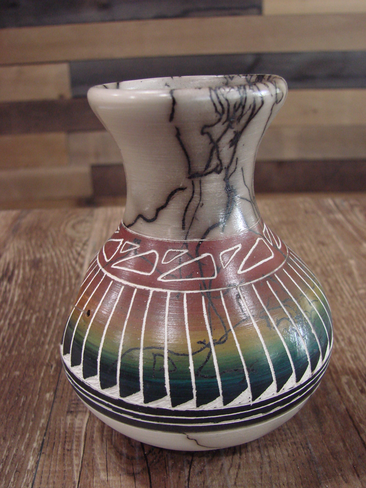 Native American Navajo Hand Etched Dream Catcher Horse Hair Pottery - Billy