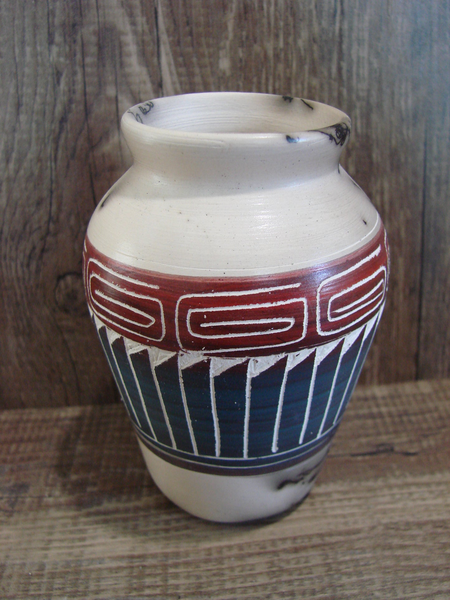 Small Native American Hand Etched Horse Hair Pottery - Benally