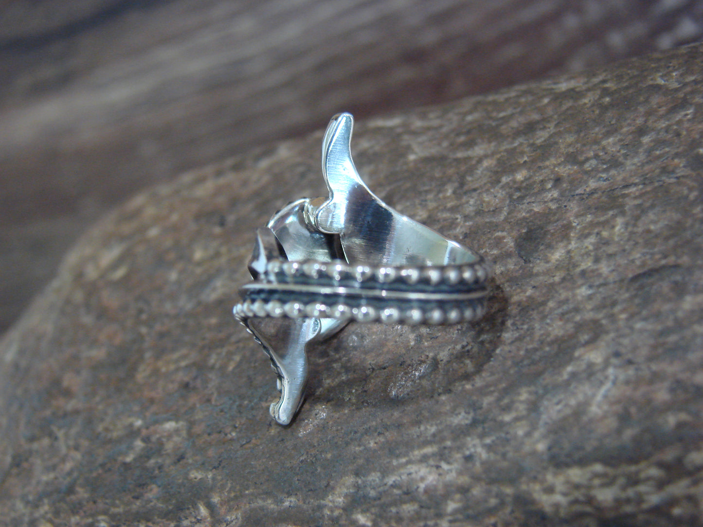 Native American Sterling Silver & Turquoise Ring Signed Yazzie - Size 5.5