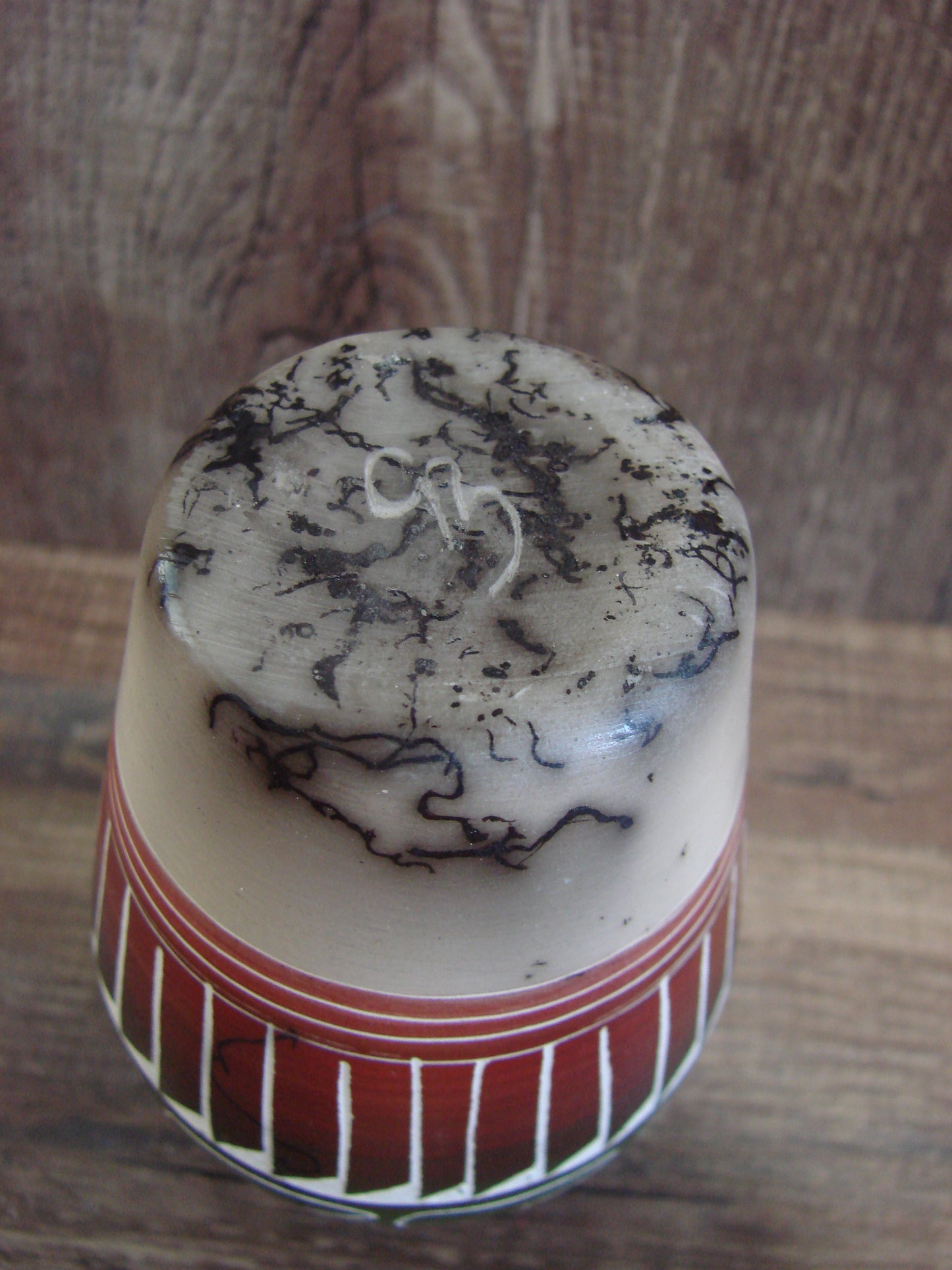 Small Native American Hand Etched Horse Hair Pottery - Benally