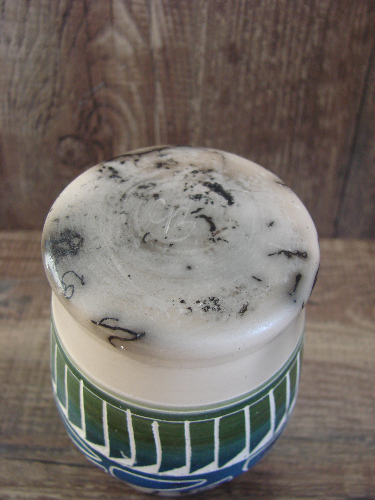 Small Native American Hand Etched Horse Hair Pottery - Benally