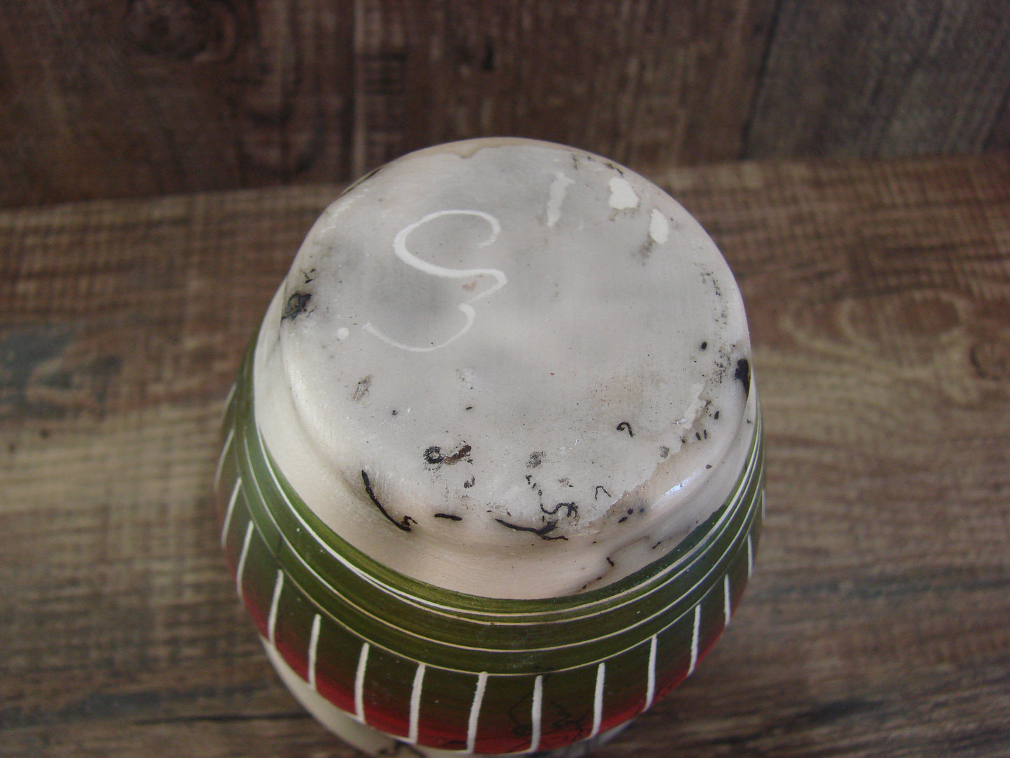 Small Native American Hand Etched Horse Hair Pottery - Benally