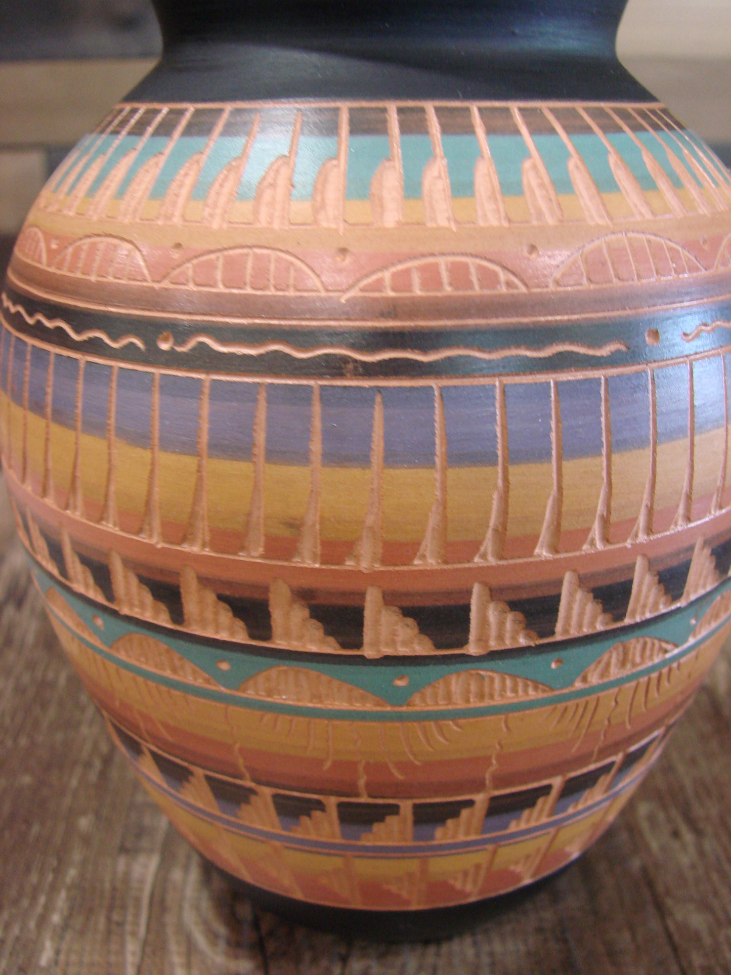 Native American Hand Etched & Hand Painted Pottery - Gilmore