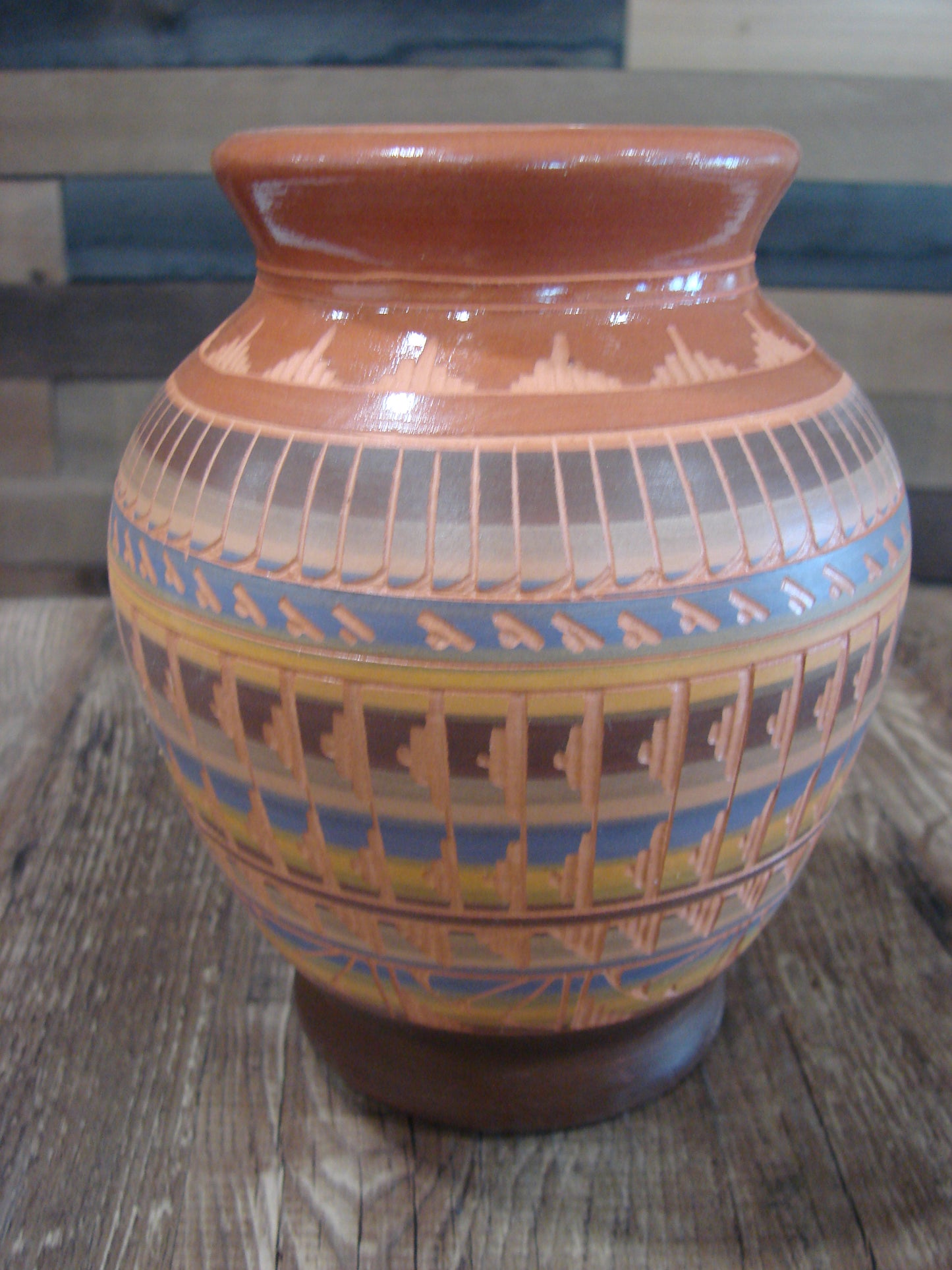 Native American Hand Etched & Hand Painted Pottery - Gilmore