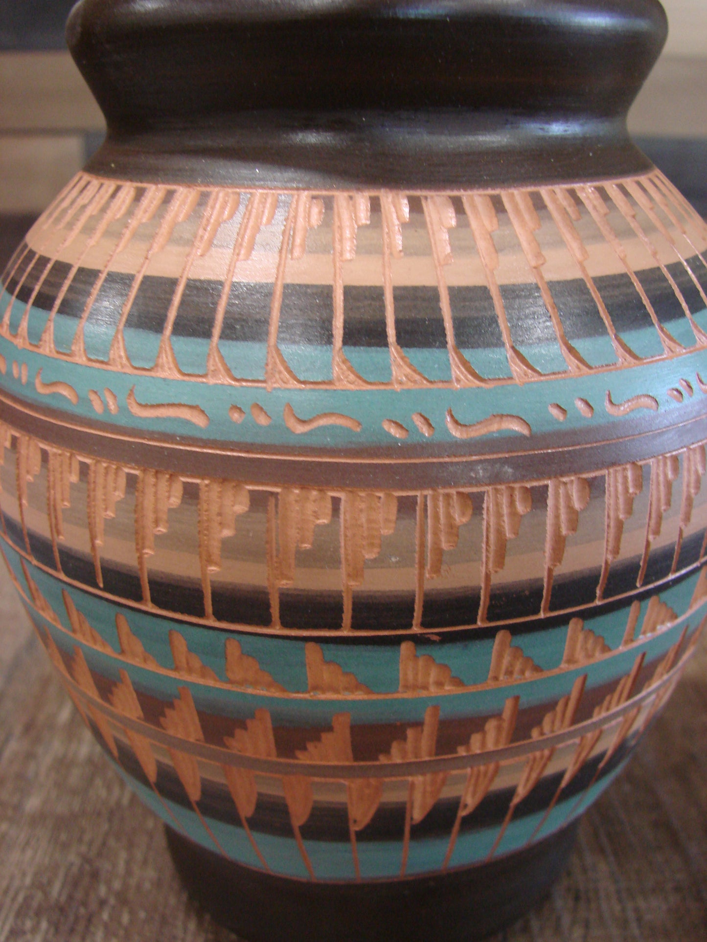 Native American Hand Etched & Hand Painted Pottery - Gilmore