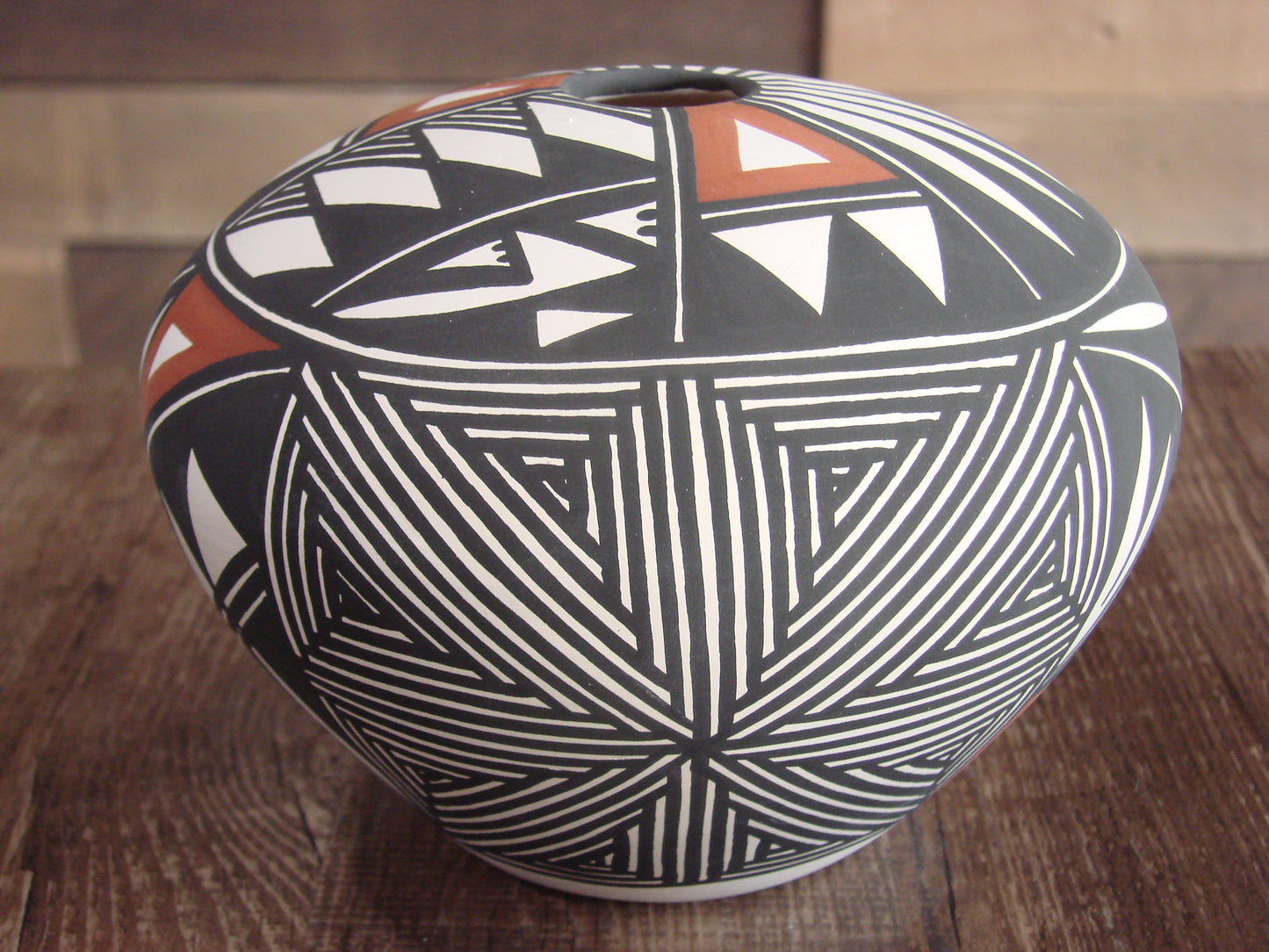 Native American Acoma Pueblo Fine Line Hand Painted Pottery by Victorino
