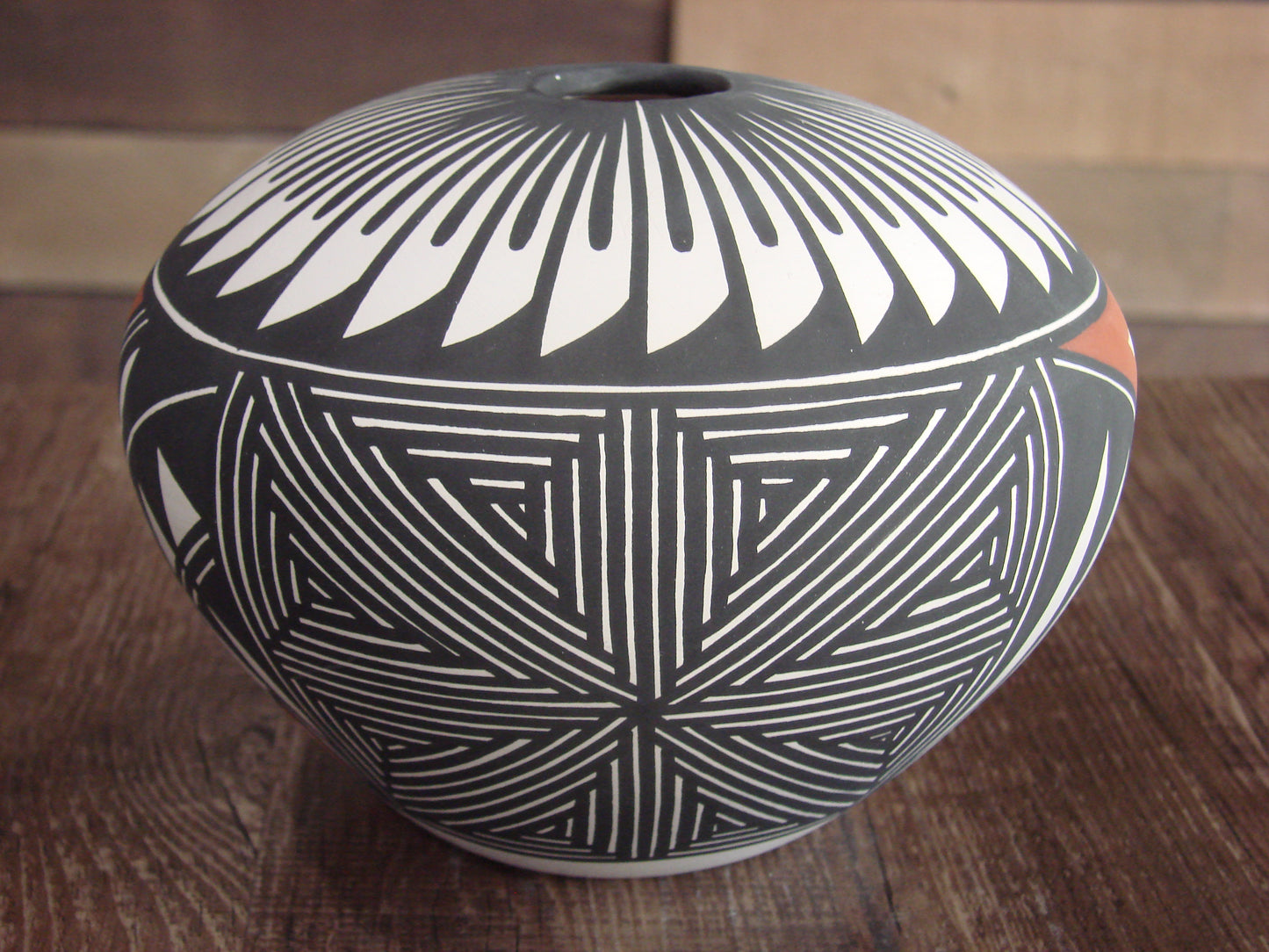 Native American Acoma Pueblo Fine Line Hand Painted Pottery by Victorino