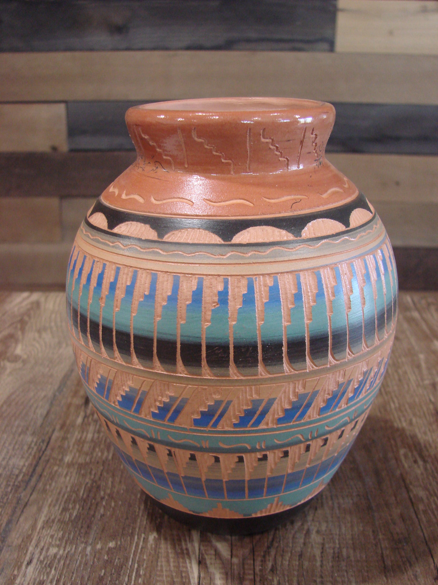 Native American Hand Etched & Hand Painted Pottery - Gilmore