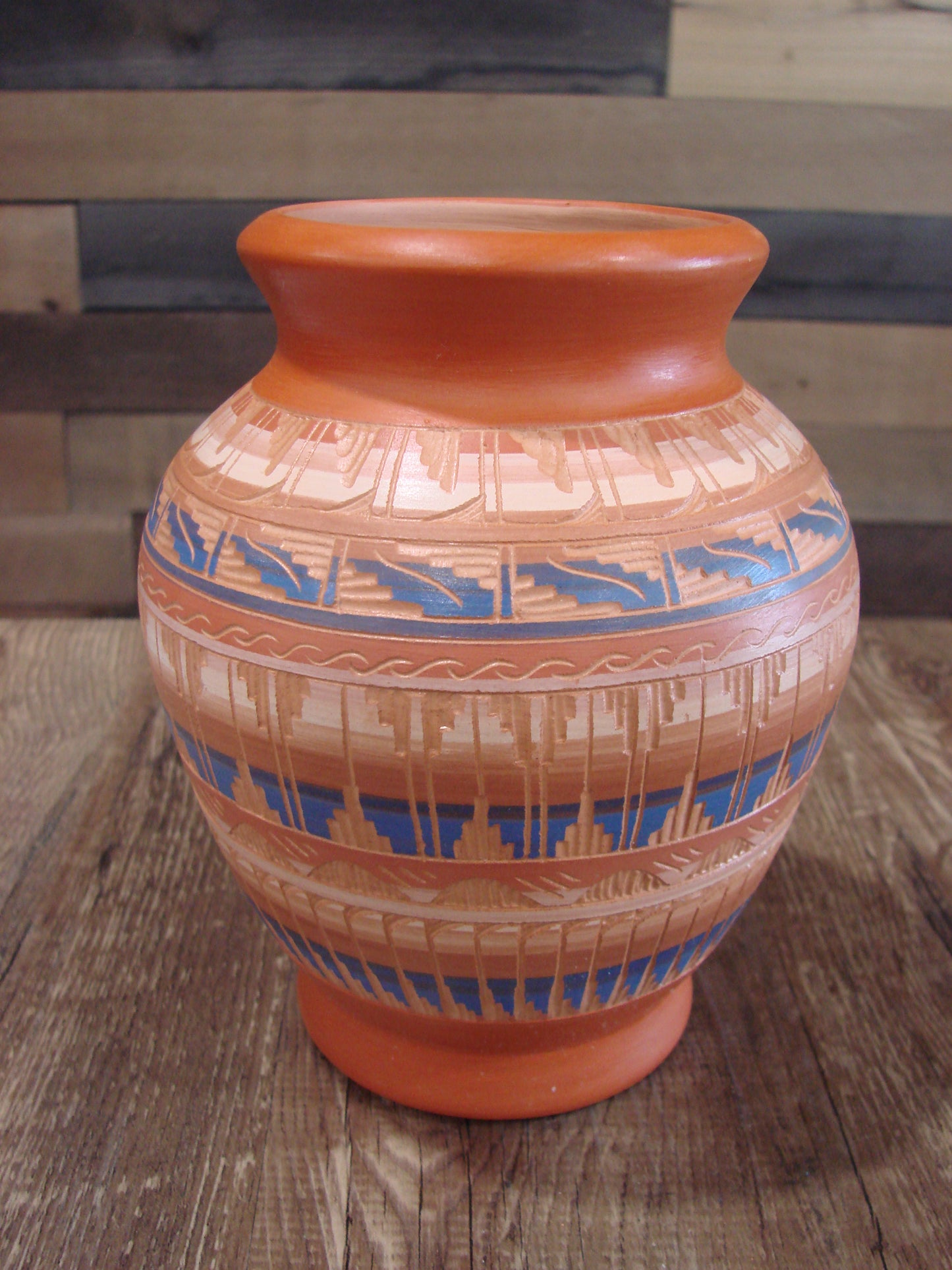 Native American Hand Etched & Hand Painted Pottery - Gilmore