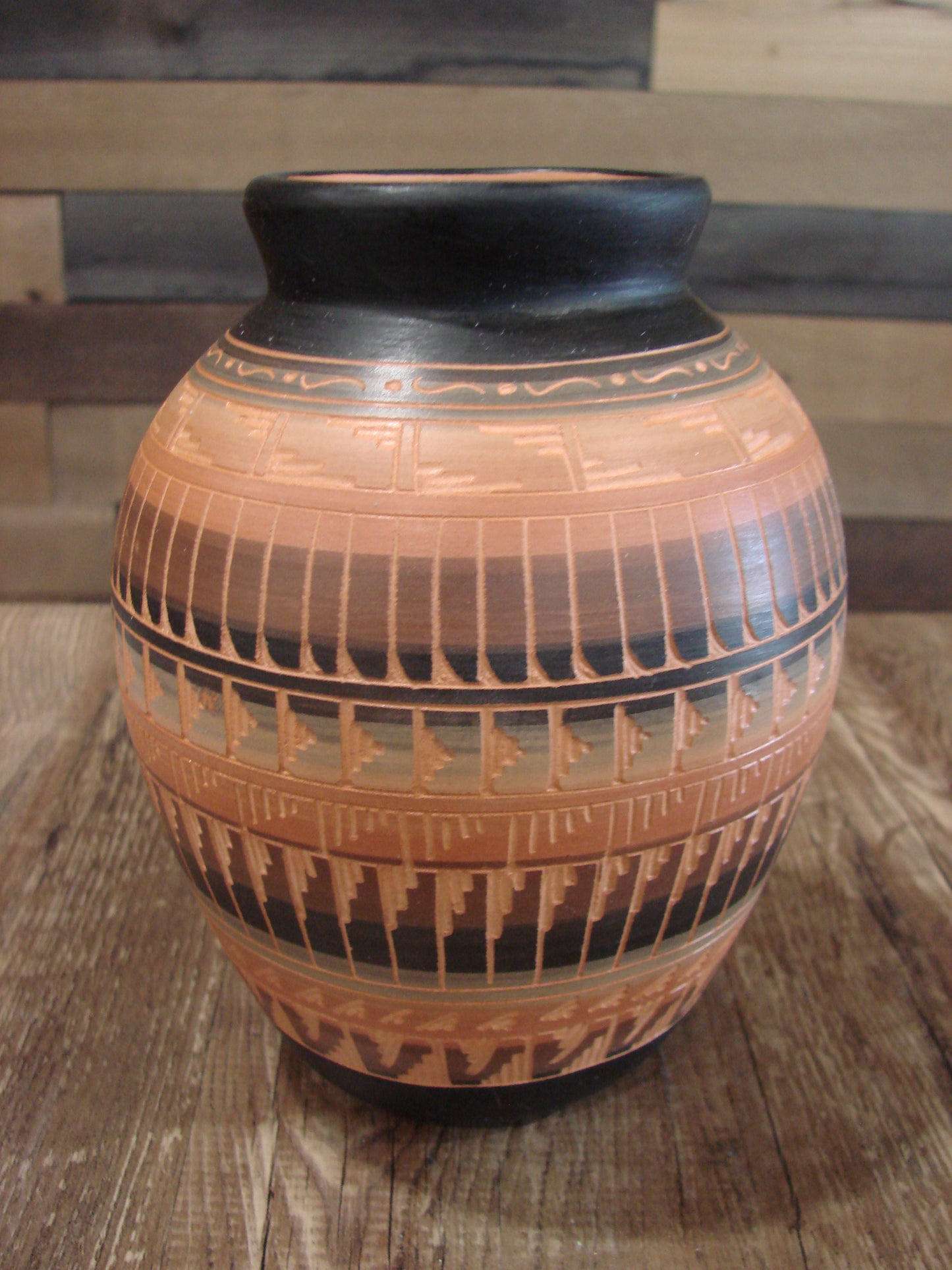 Native American Hand Etched & Hand Painted Pottery - Gilmore