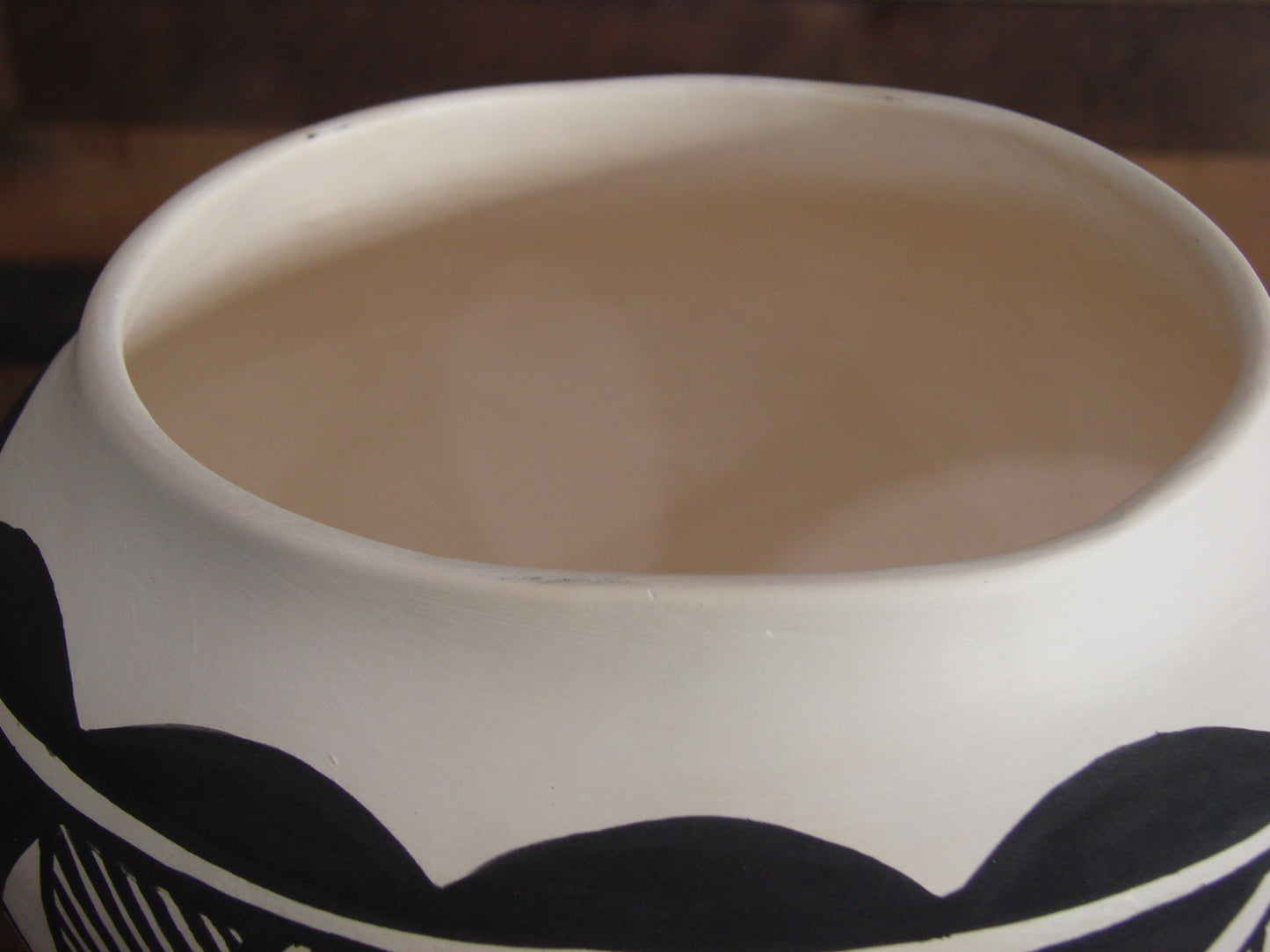 Native American Acoma Pueblo Fine Line Hand Painted Pottery by L. Joe