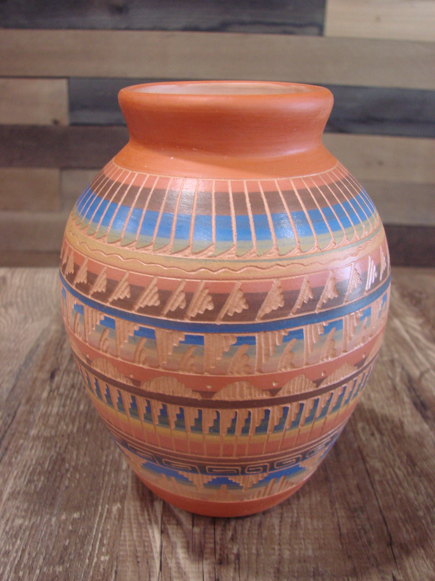 Native American Hand Etched & Hand Painted Pottery - Gilmore