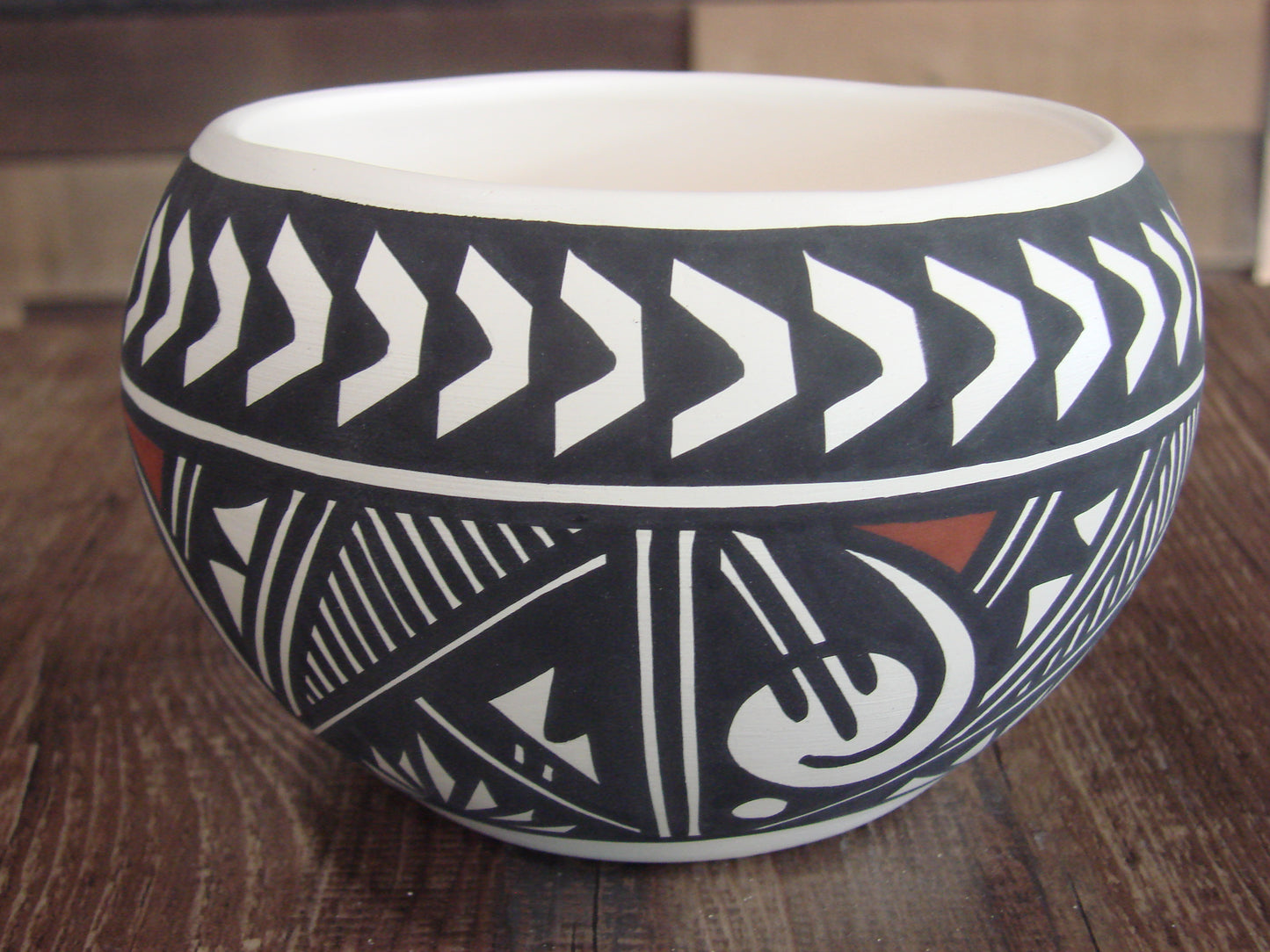 Native American Fine Line Hand Painted Pottery by L. Vallo