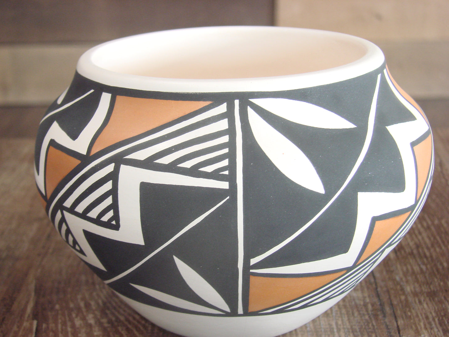 Native American Fine Line Hand Painted Pottery by L. Joe