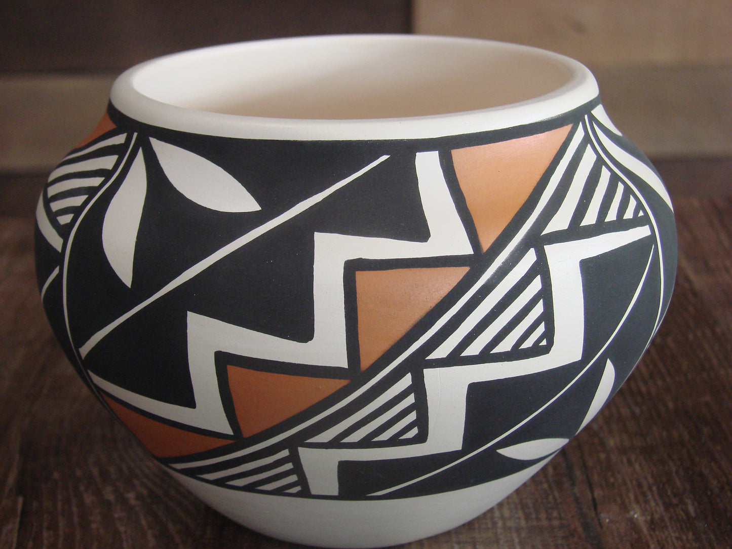 Native American Fine Line Hand Painted Pottery by L. Joe