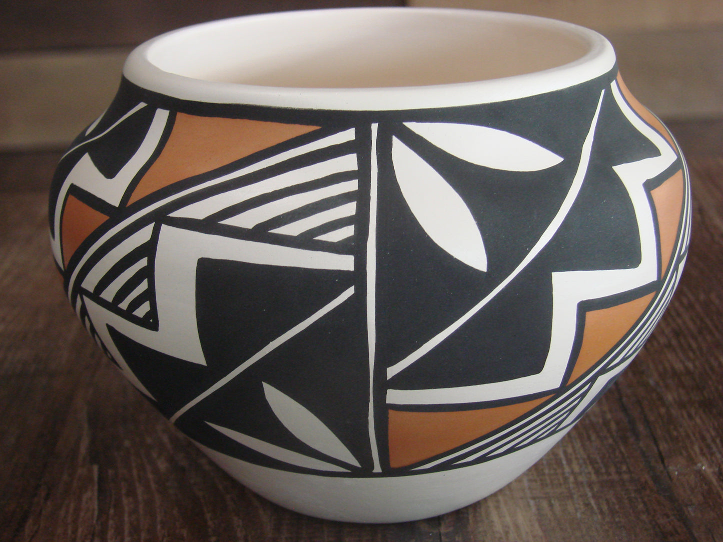 Native American Fine Line Hand Painted Pottery by L. Joe