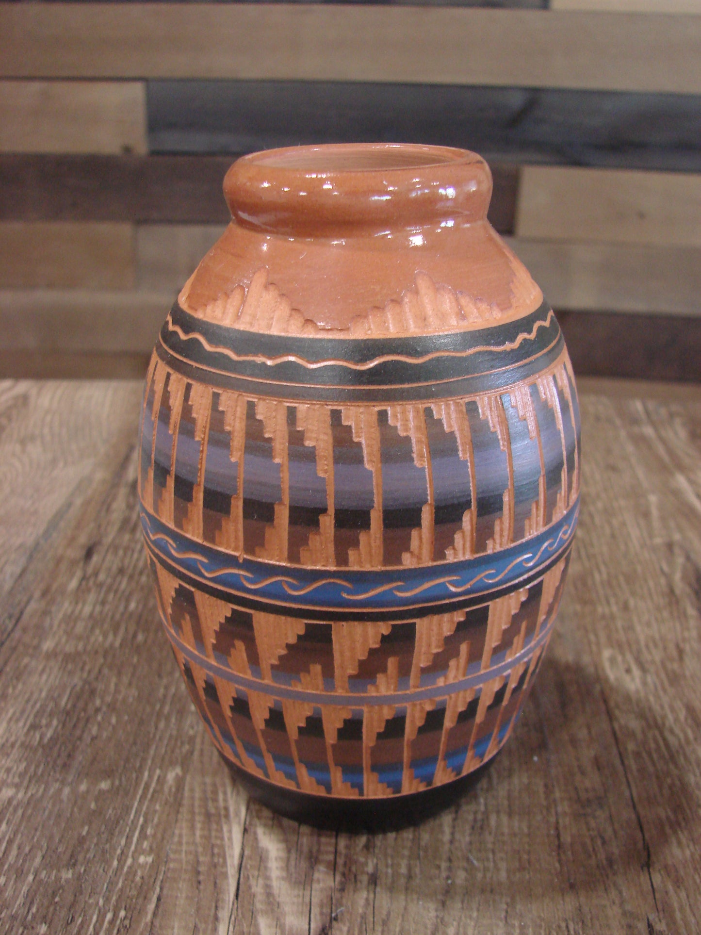 Native American Hand Etched & Hand Painted Pottery - Gilmore