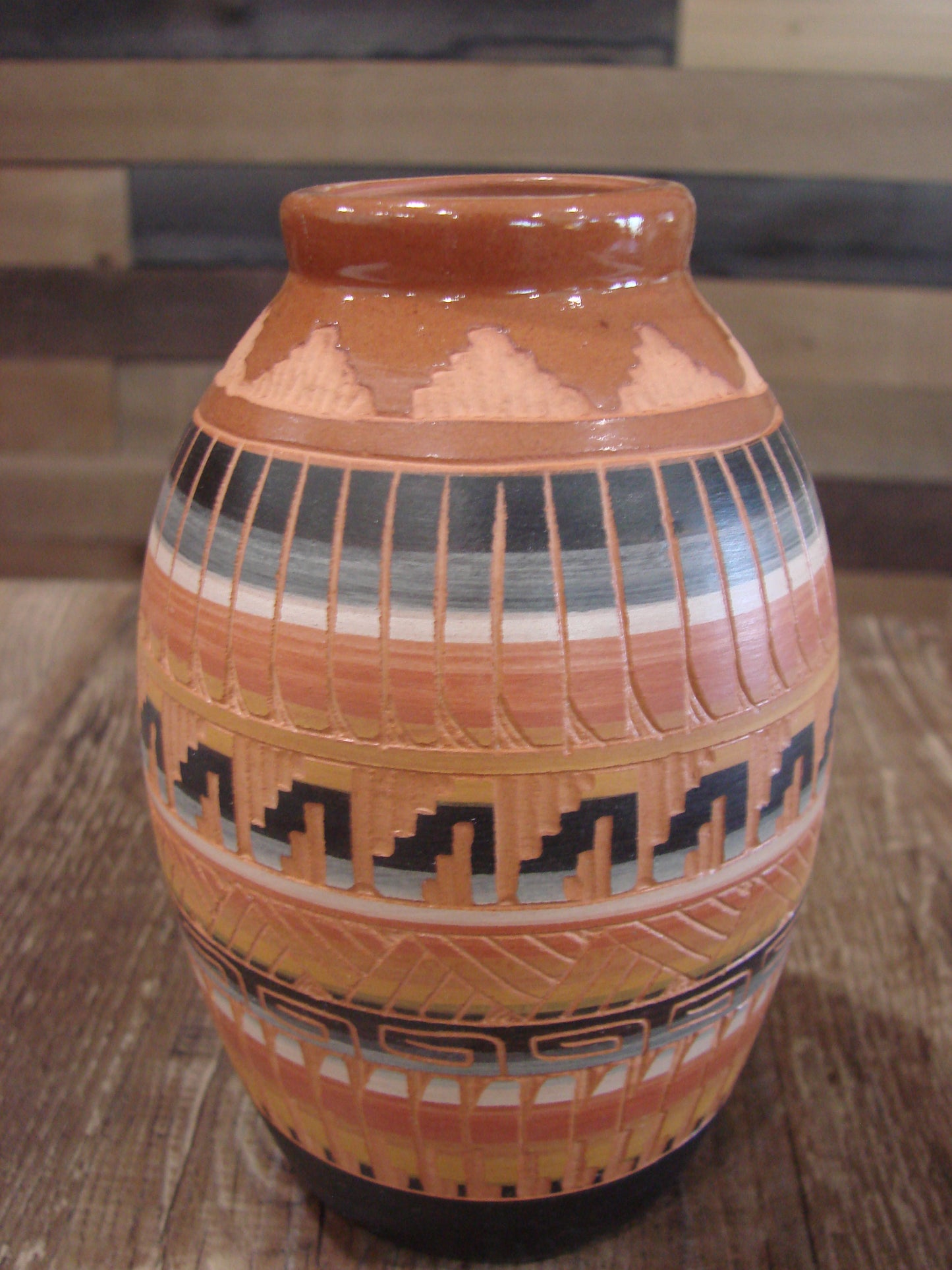 Native American Hand Etched & Hand Painted Pottery - Gilmore