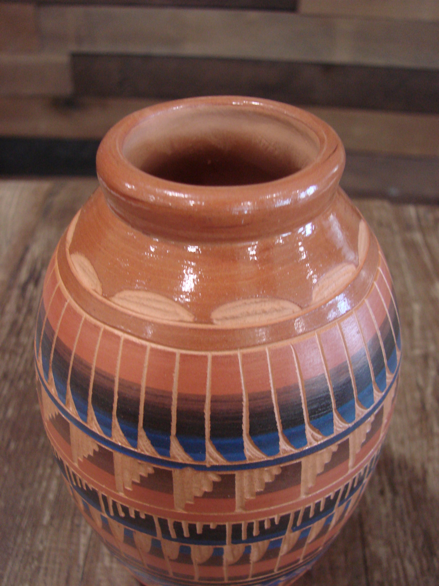 Native American Hand Etched & Hand Painted Pottery - Gilmore