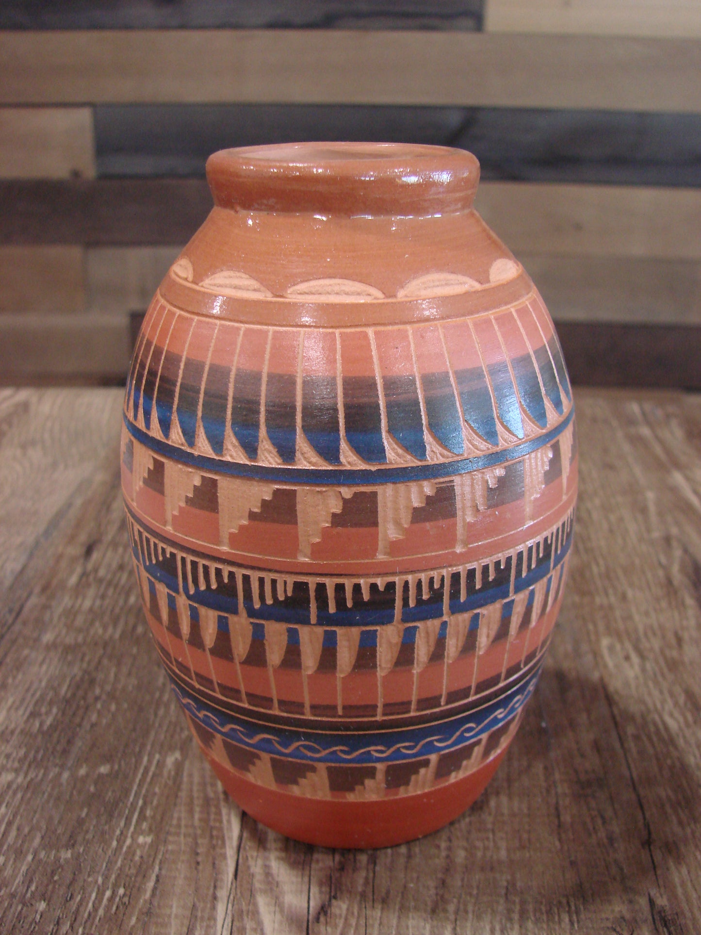 Native American Hand Etched & Hand Painted Pottery - Gilmore