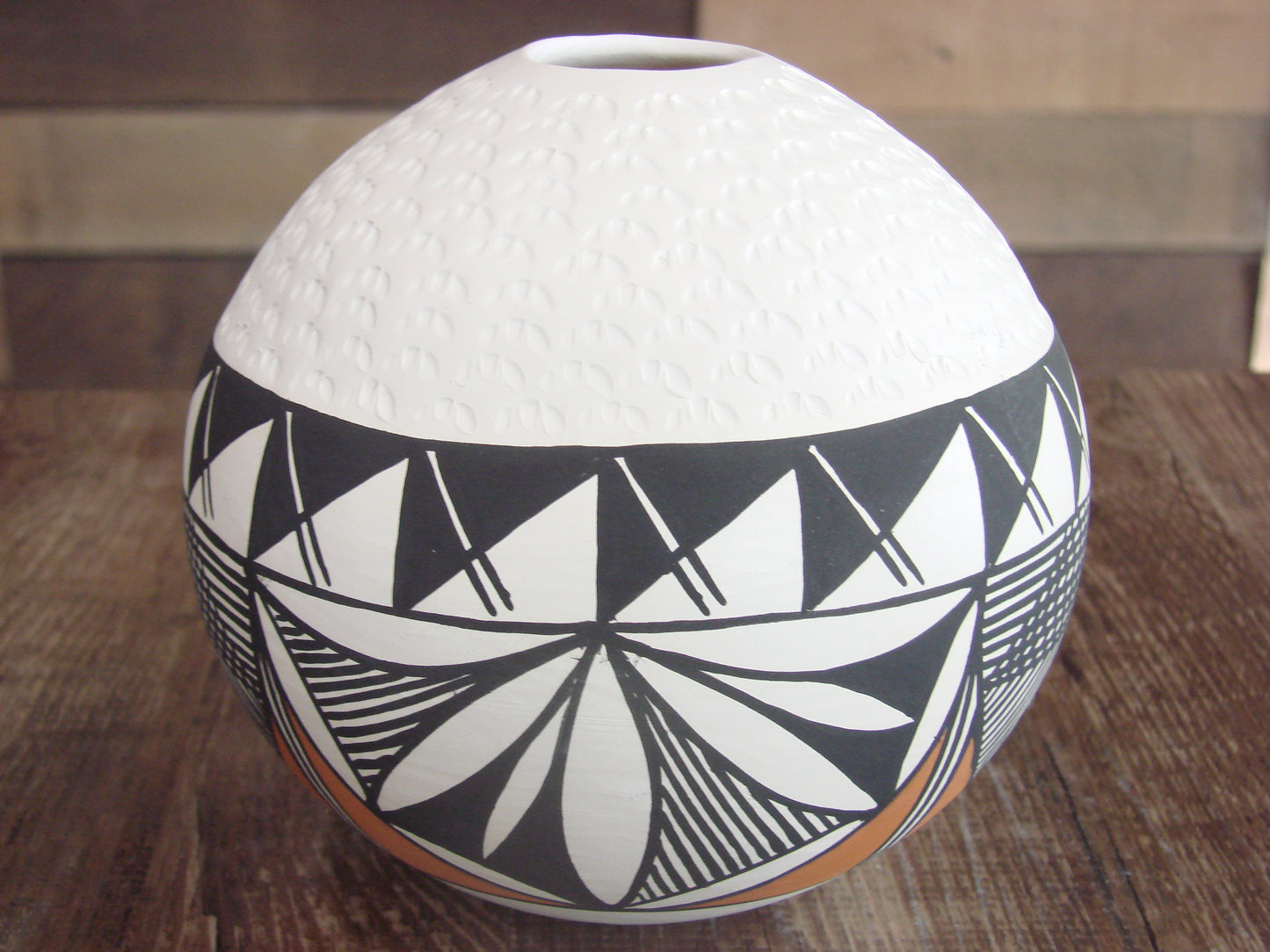 Native American Acoma Fine Line Hand Painted Pottery by B. Garcia