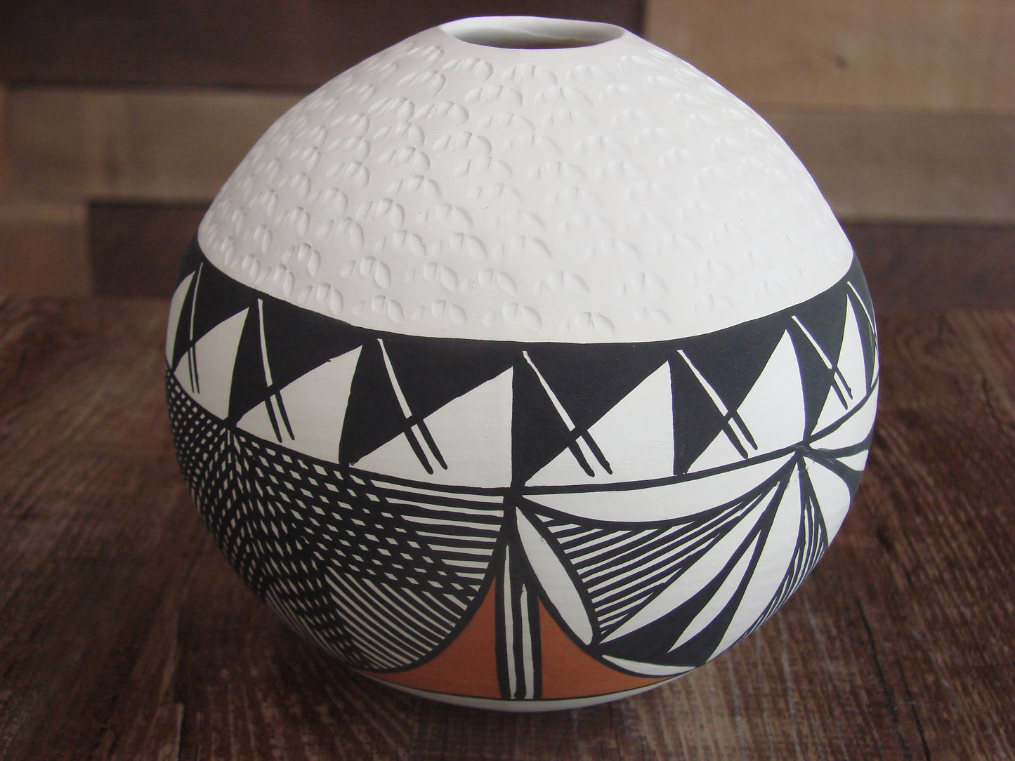 Native American Acoma Fine Line Hand Painted Pottery by B. Garcia