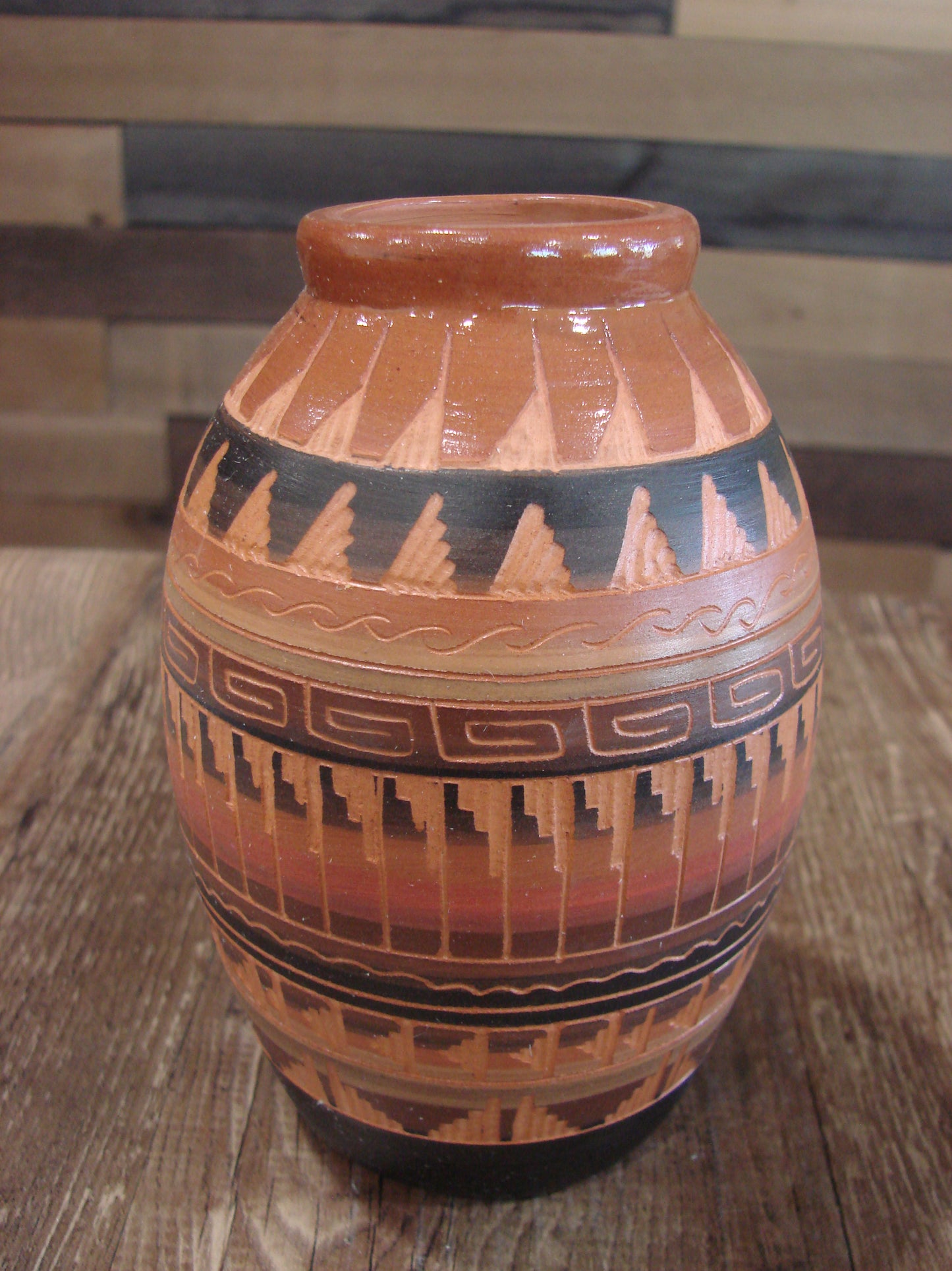 Native American Hand Etched & Hand Painted Pottery - Gilmore